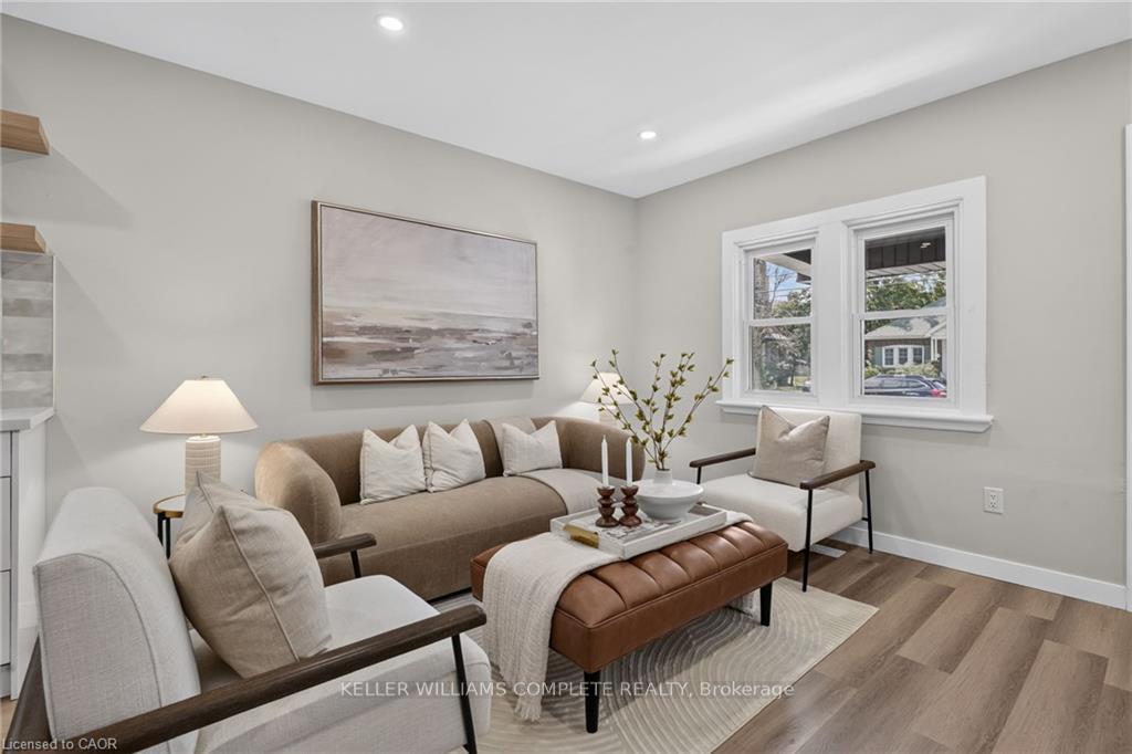 Photo 6 of 43 Brucedale Avenue E, Hamilton, Centremount — HOMEH