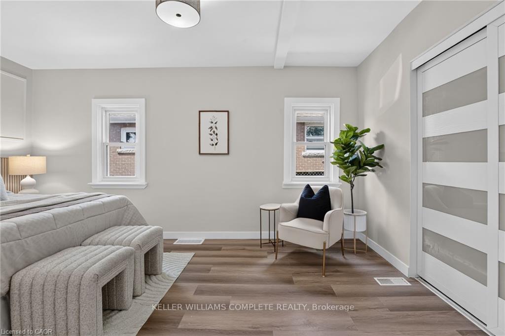 Photo 12 of 43 Brucedale Avenue E, Hamilton, Centremount — HOMEH