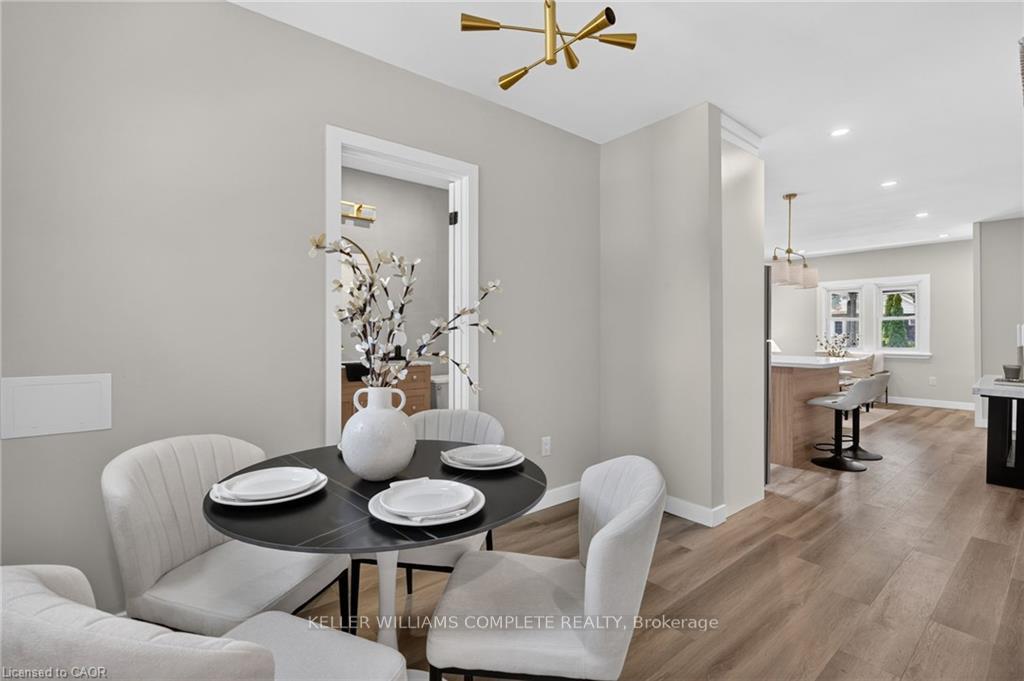 Photo 19 of 43 Brucedale Avenue E, Hamilton, Centremount — HOMEH