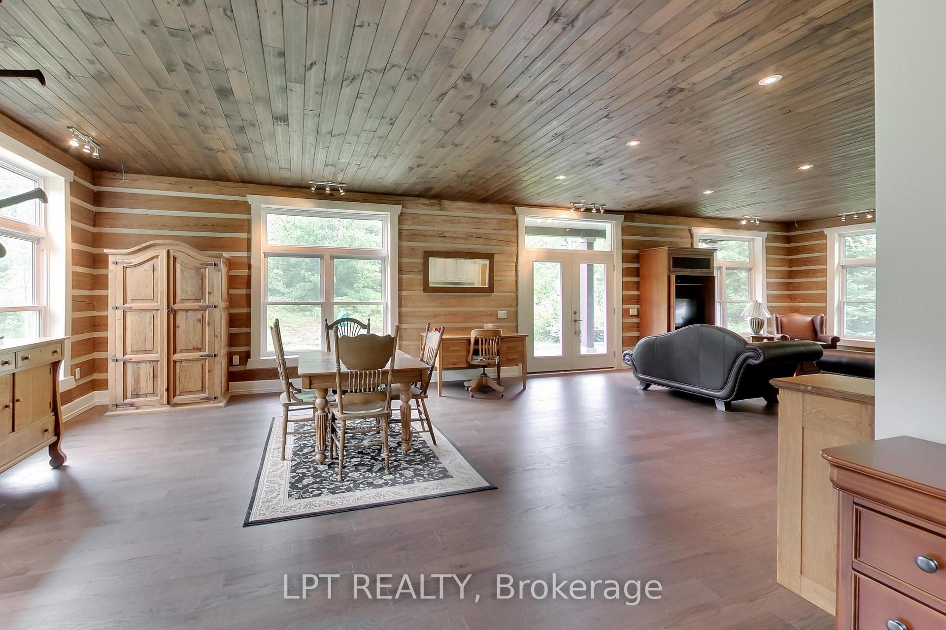 Photo 7 of 1039 Ben Lake Road E, Gravenhurst, Ryde — HOMEH