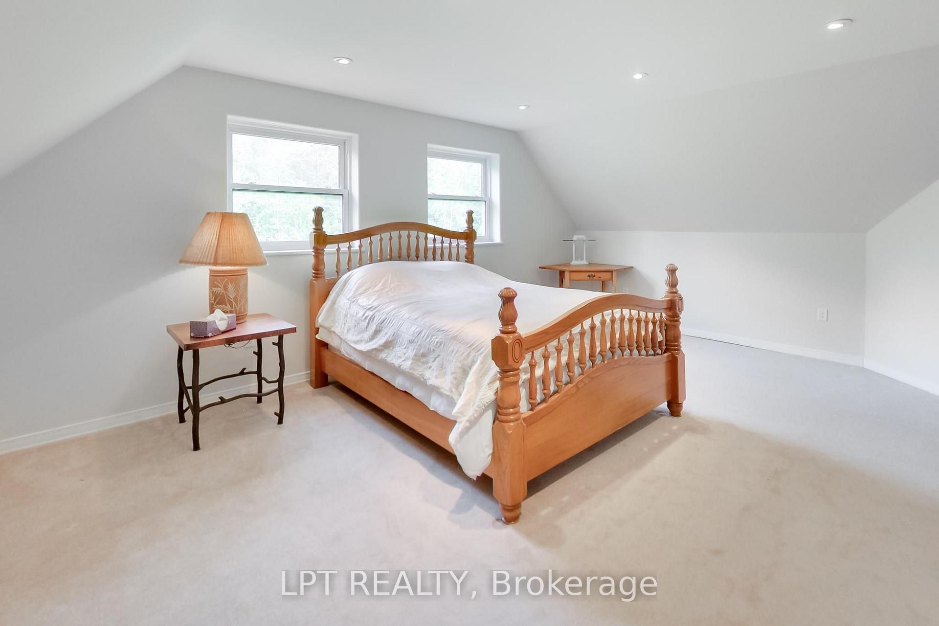 Photo 20 of 1039 Ben Lake Road E, Gravenhurst, Ryde — HOMEH