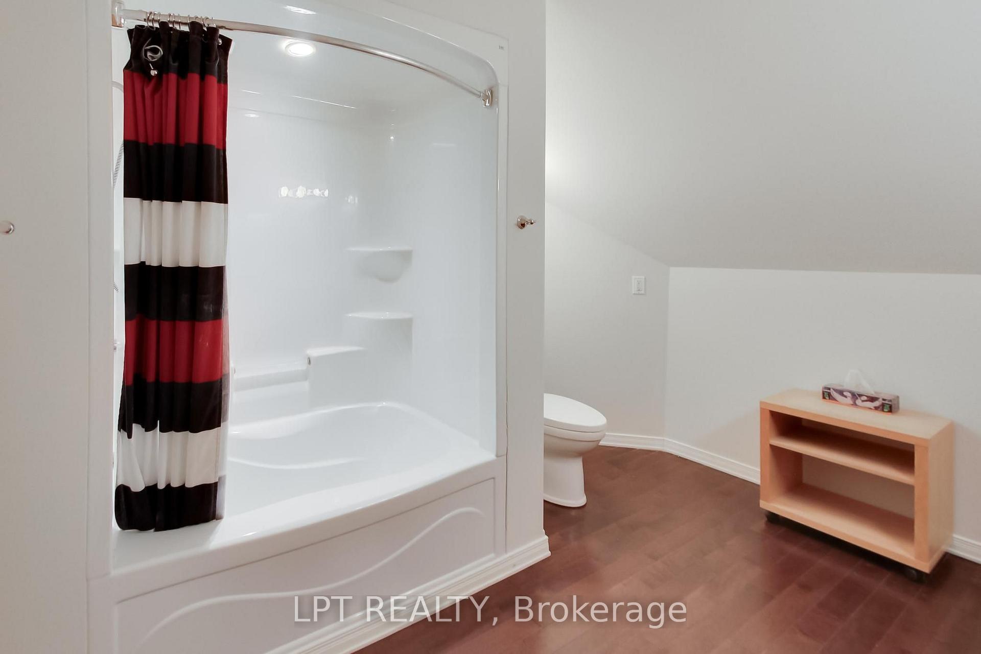Photo 28 of 1039 Ben Lake Road E, Gravenhurst, Ryde — HOMEH