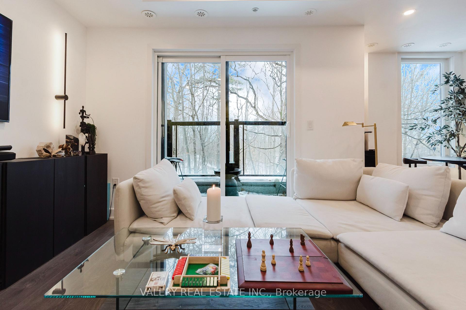 Photo 10 of Unit 16, 3492 Widdicombe Way, Mississauga, Erin Mills — HOMEH