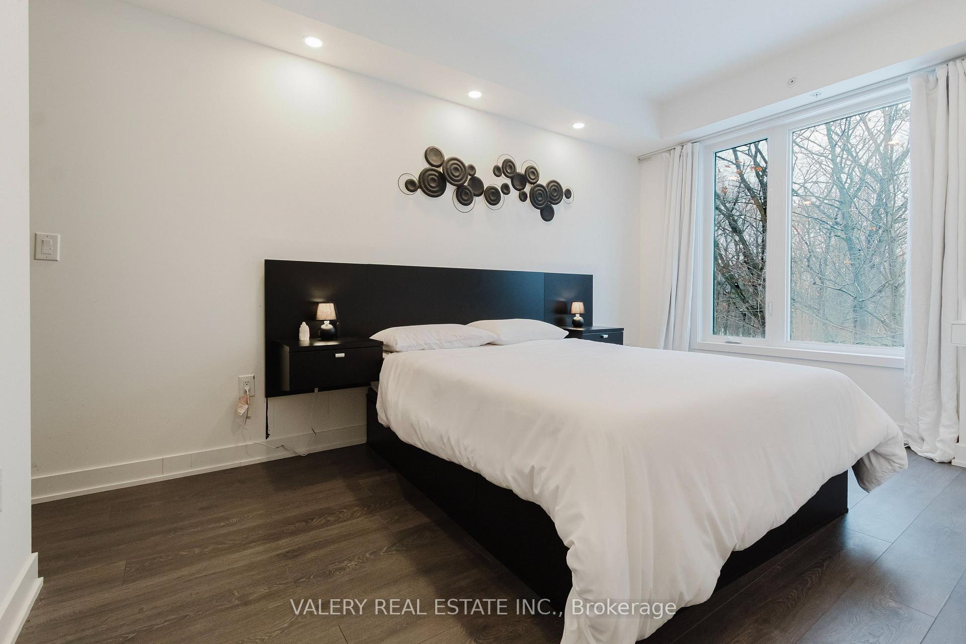 Photo 32 of Unit 16, 3492 Widdicombe Way, Mississauga, Erin Mills — HOMEH