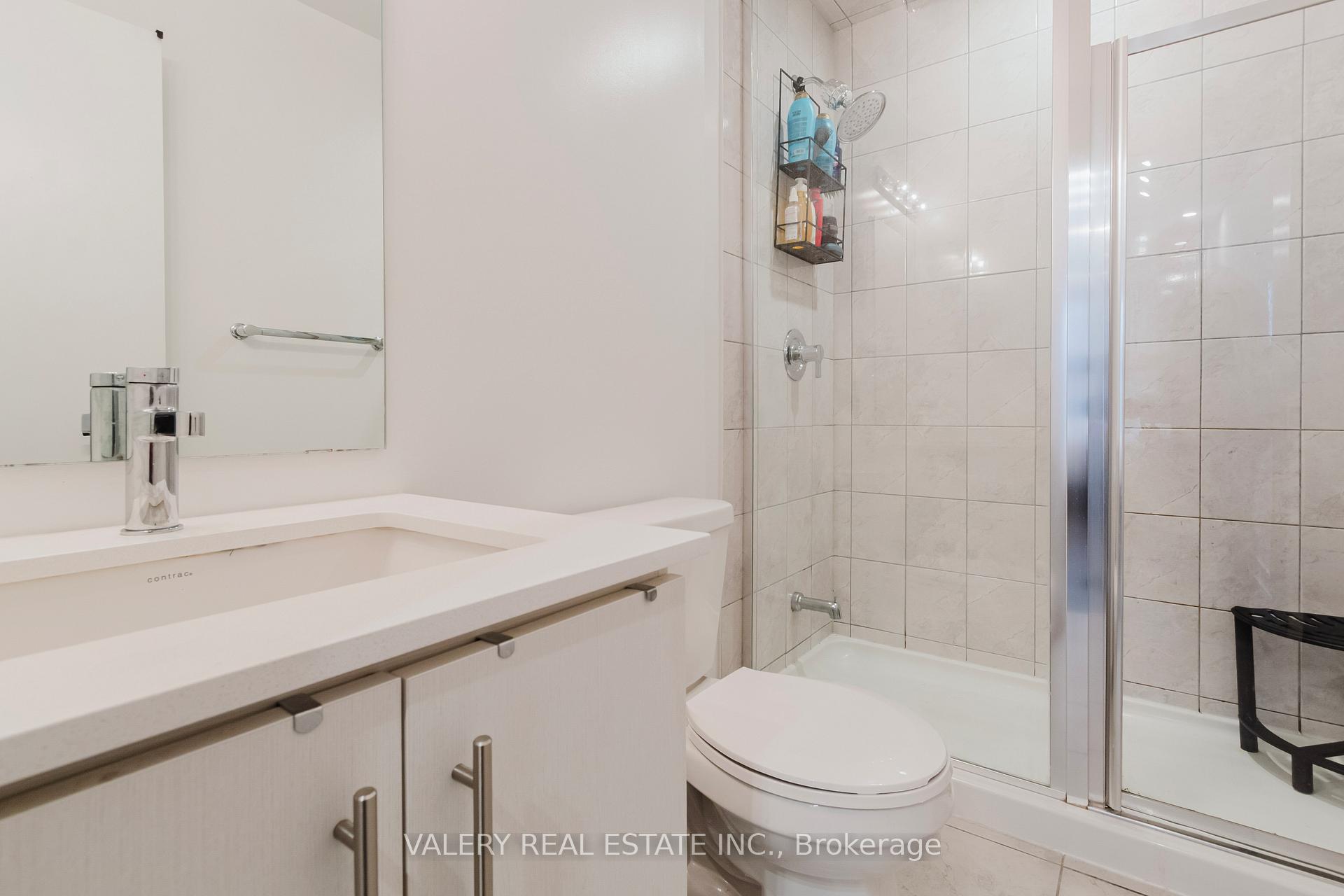 Photo 38 of Unit 16, 3492 Widdicombe Way, Mississauga, Erin Mills — HOMEH
