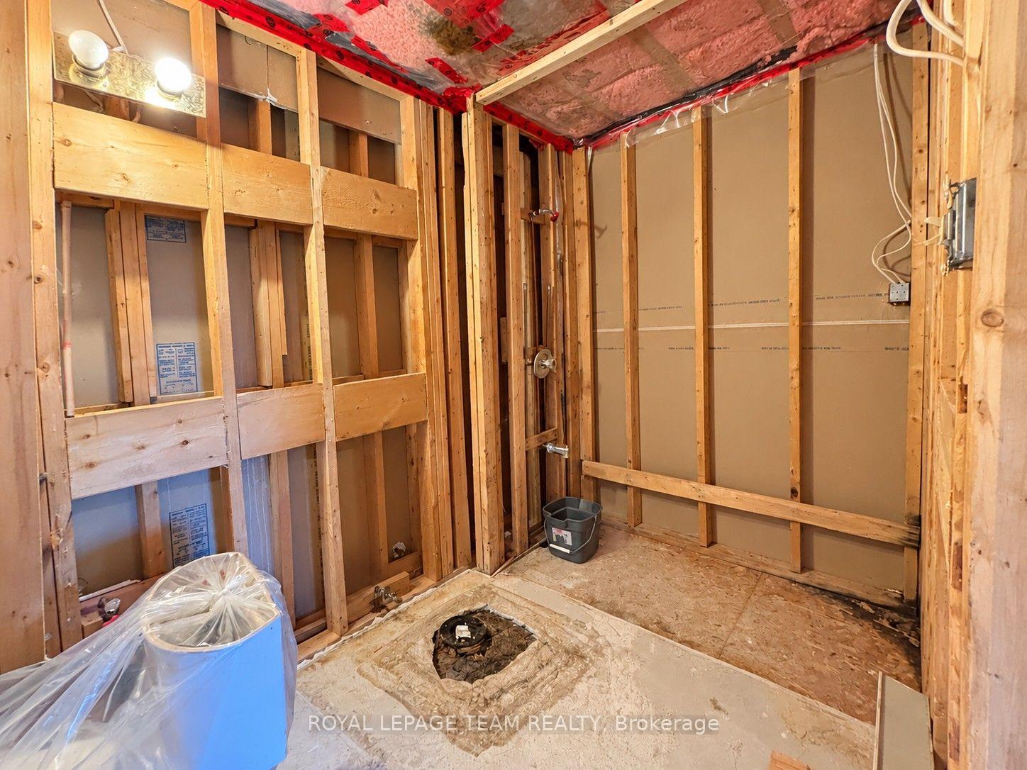 Photo 20 of Unit 201, 455 Canteval Terrace, Ottawa, Fallingbrook/Pineridge — HOMEH