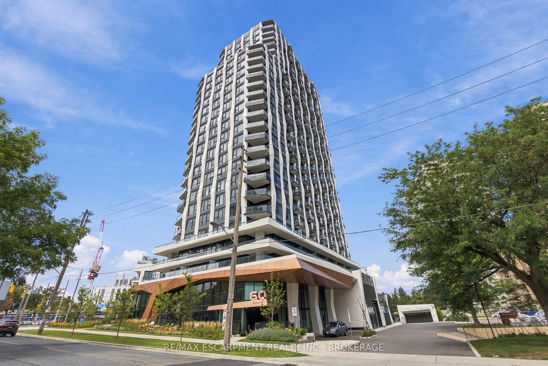 Photo 3 of Unit 2010, 60 Central Park Road Way, Etobicoke, Islington-City Centre West — HOMEH