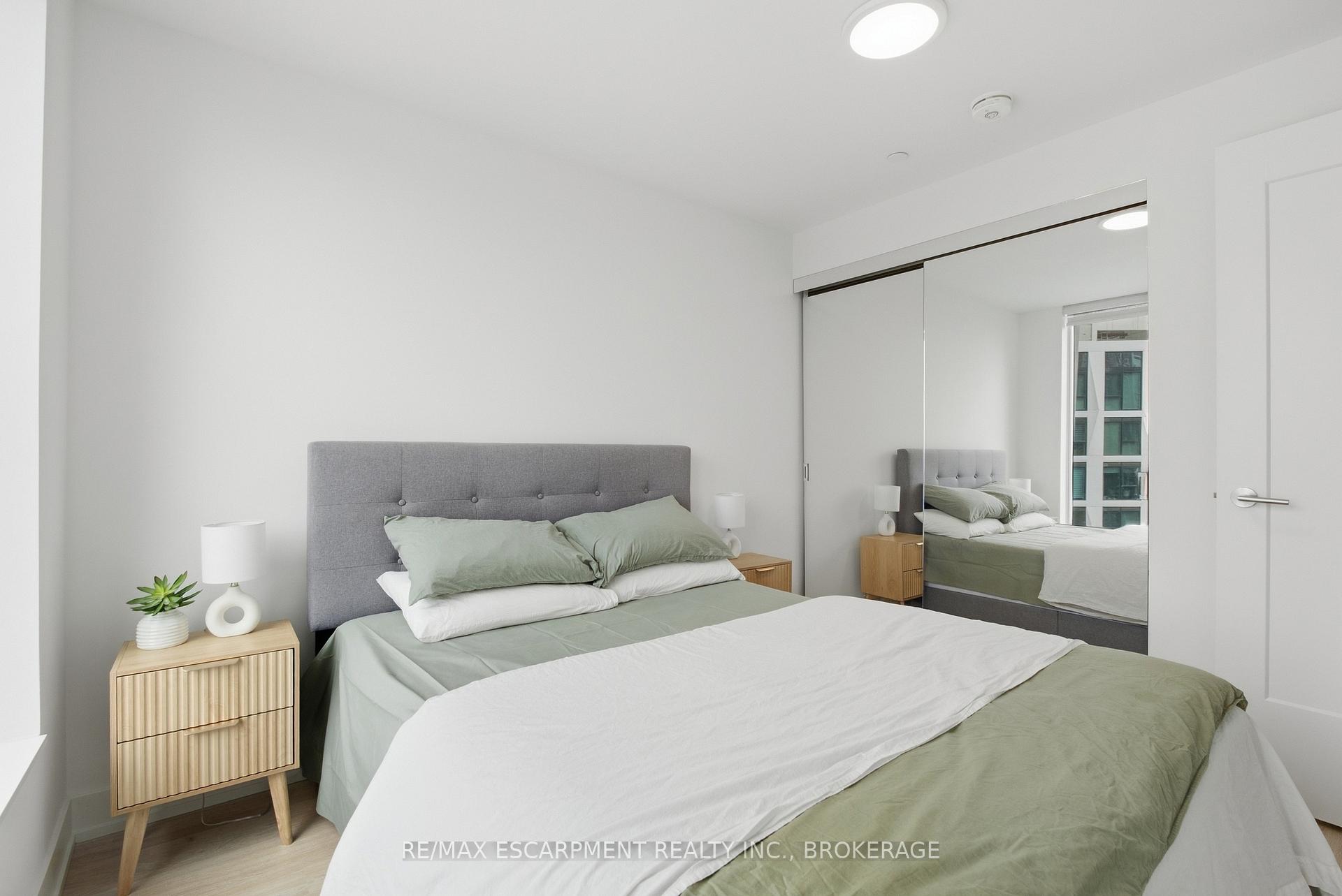 Photo 16 of Unit 2010, 60 Central Park Road Way, Etobicoke, Islington-City Centre West — HOMEH