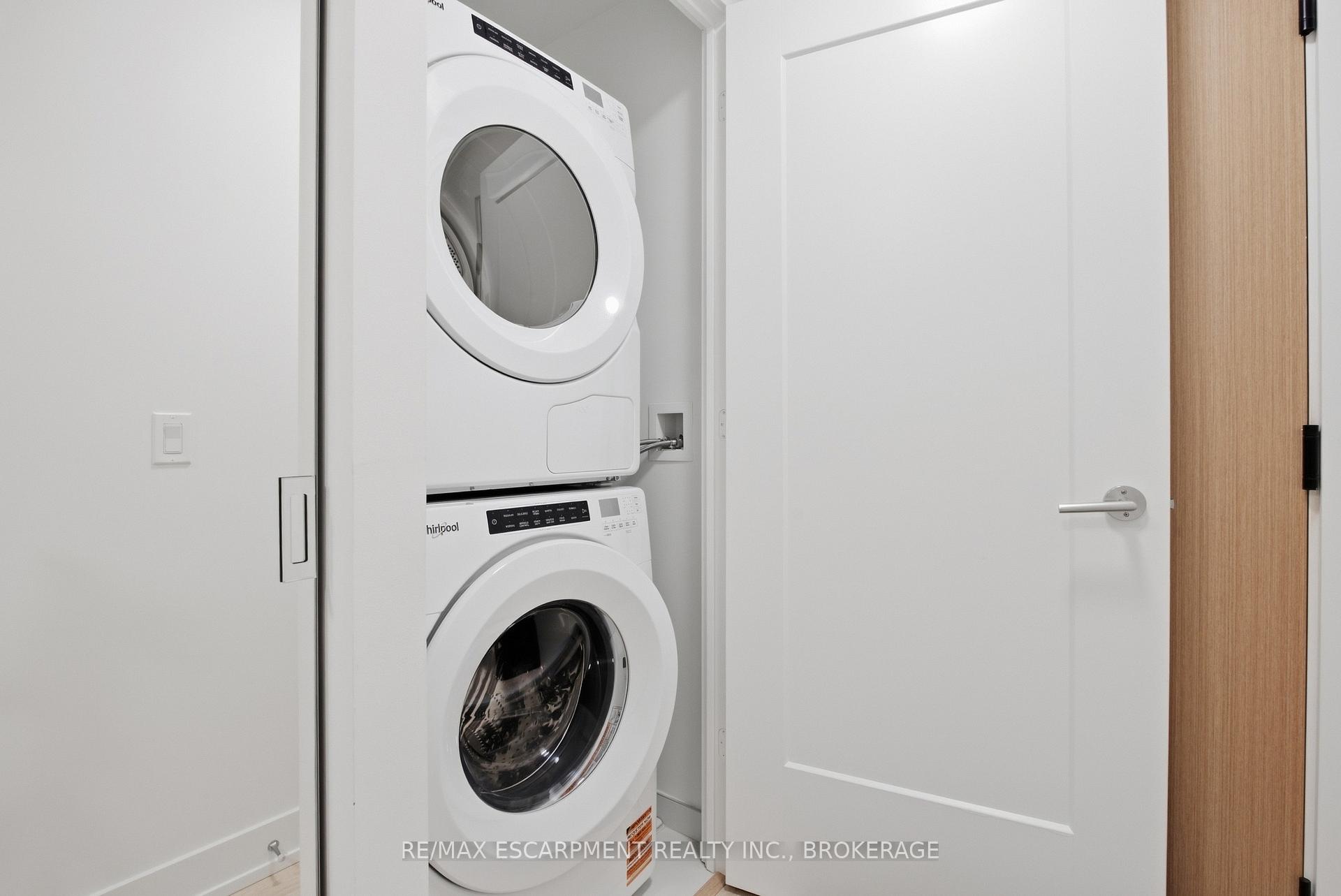 Photo 19 of Unit 2010, 60 Central Park Road Way, Etobicoke, Islington-City Centre West — HOMEH