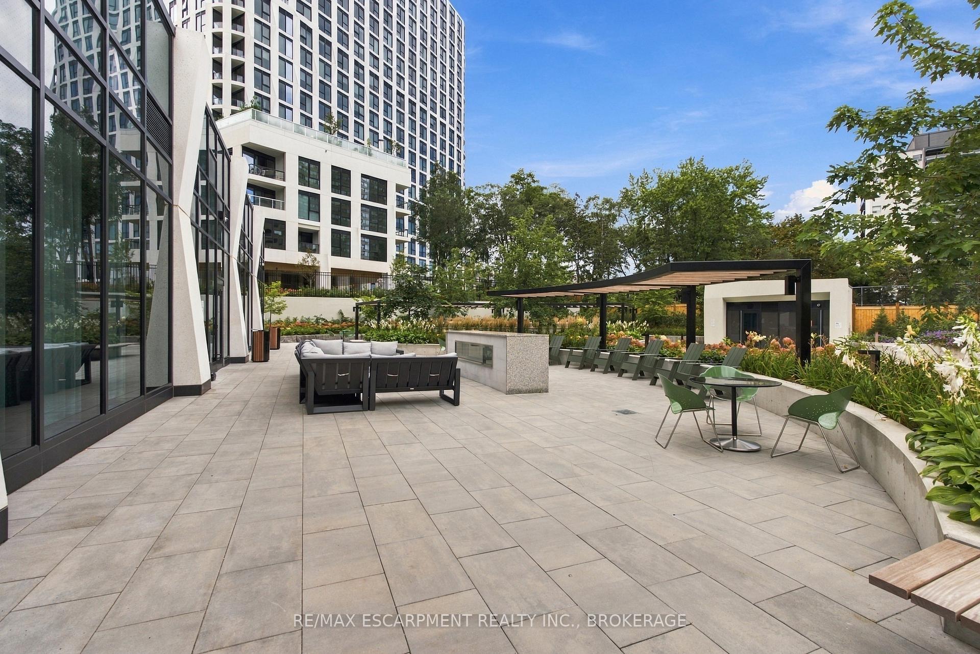 Photo 32 of Unit 2010, 60 Central Park Road Way, Etobicoke, Islington-City Centre West — HOMEH