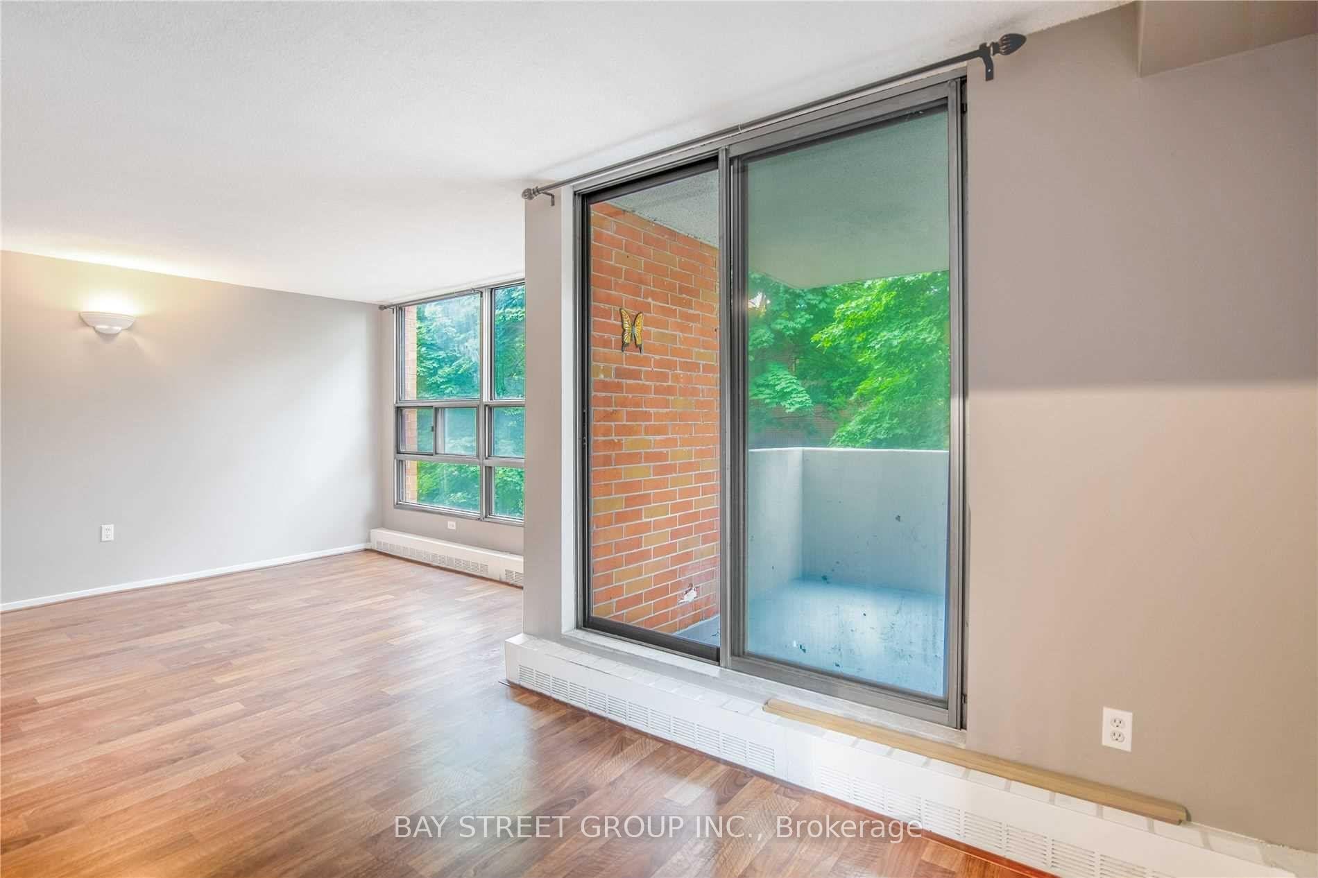 Photo 10 of Unit 203, 1705 McCowan Road, Scarborough, Agincourt South-Malvern West — HOMEH