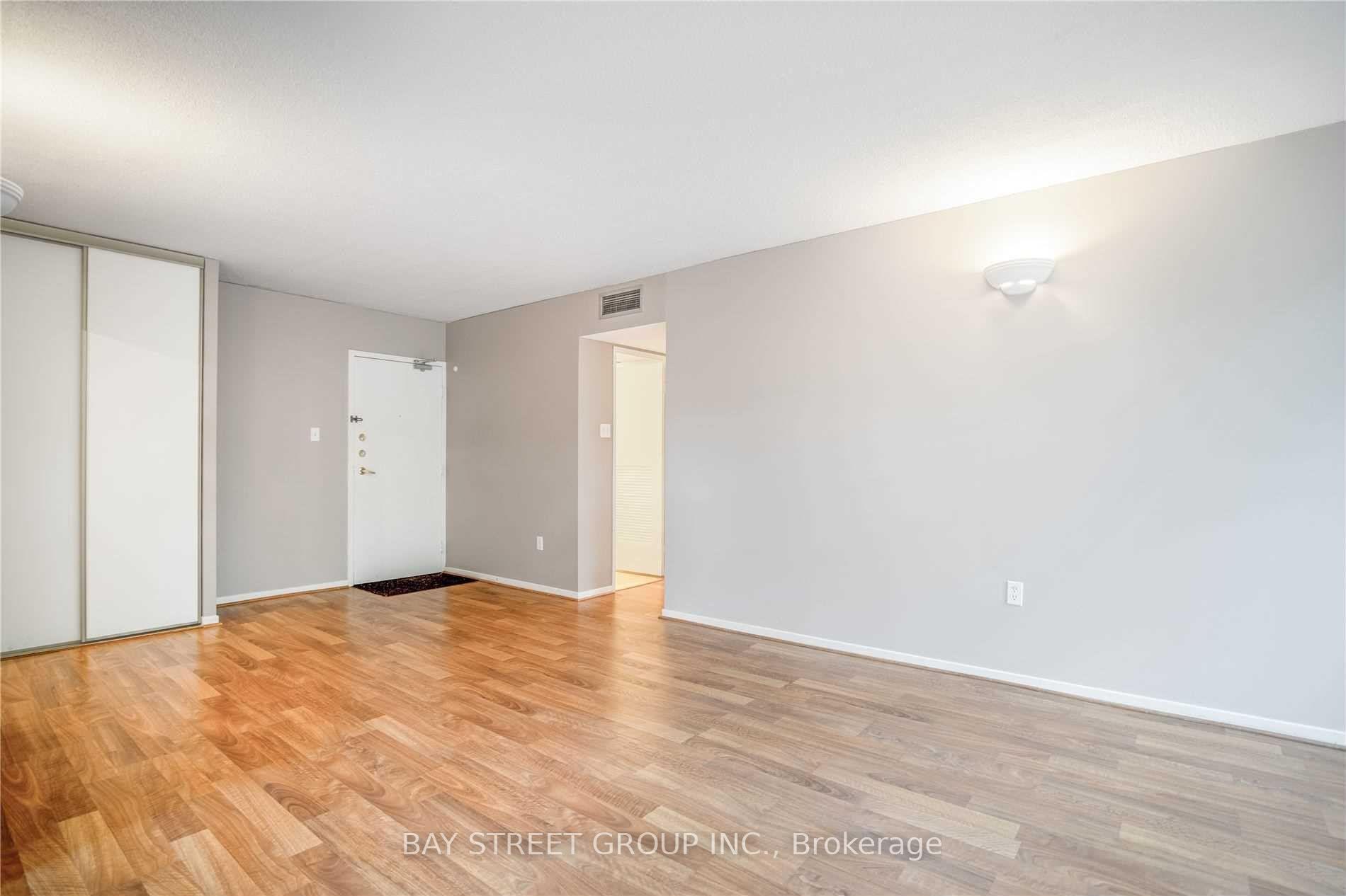 Photo 11 of Unit 203, 1705 McCowan Road, Scarborough, Agincourt South-Malvern West — HOMEH