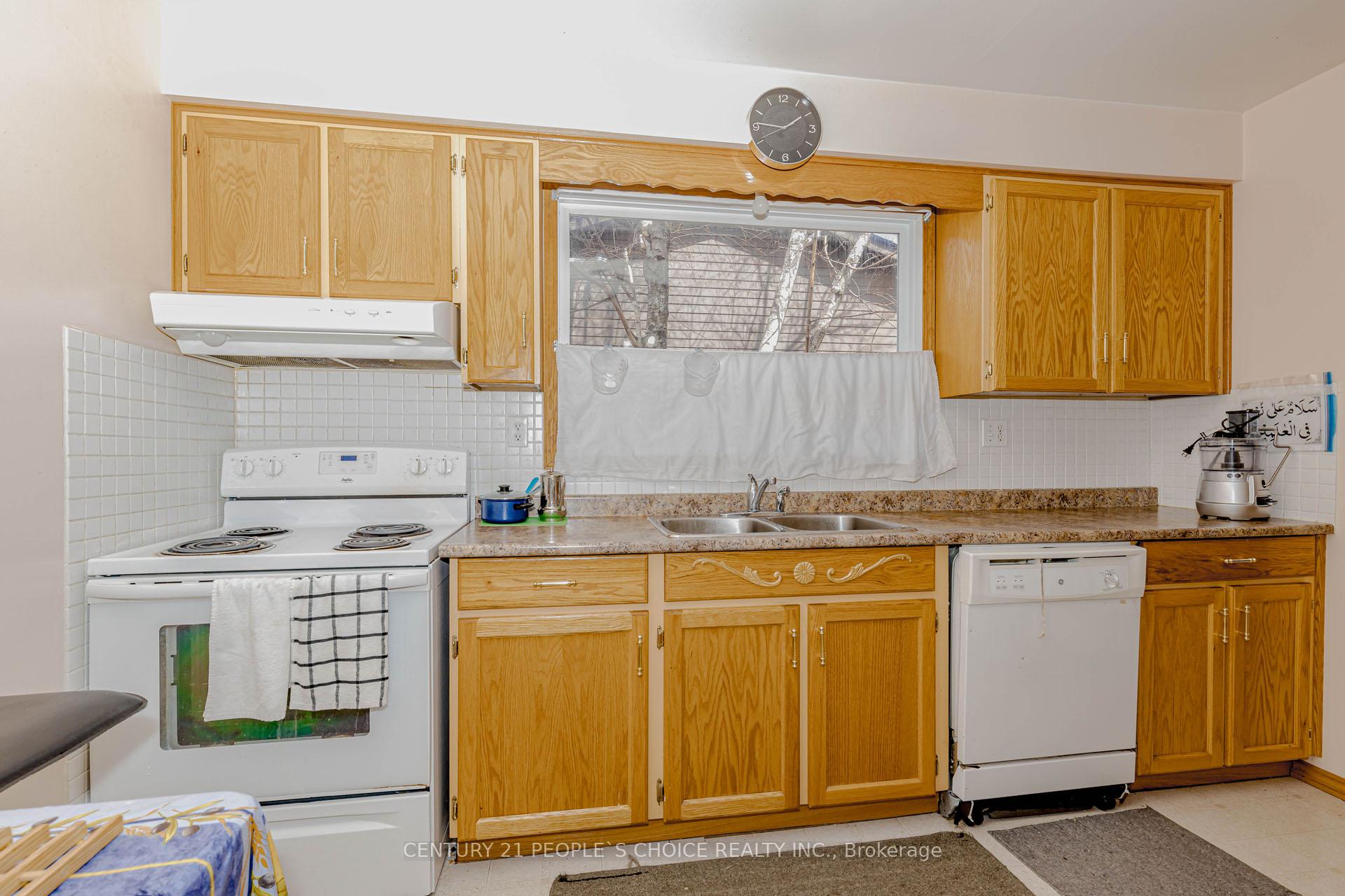 Photo 17 of 20 Normajean Avenue, Hamilton, Eleanor — HOMEH