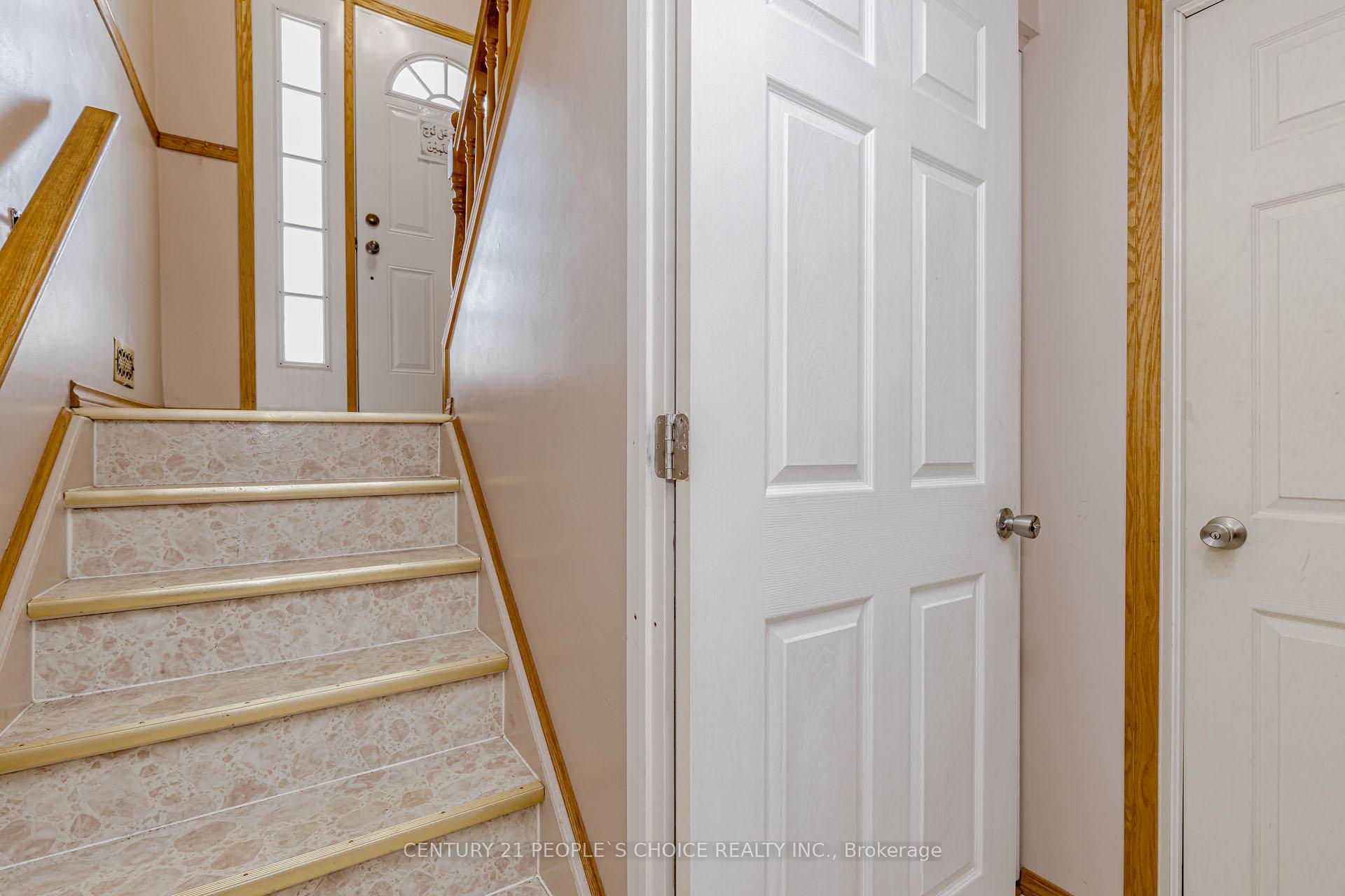 Photo 34 of 20 Normajean Avenue, Hamilton, Eleanor — HOMEH