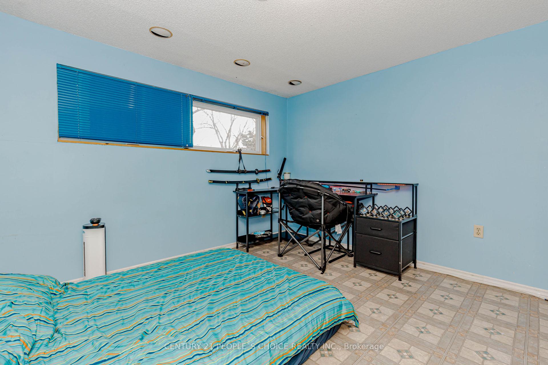 Photo 42 of 20 Normajean Avenue, Hamilton, Eleanor — HOMEH