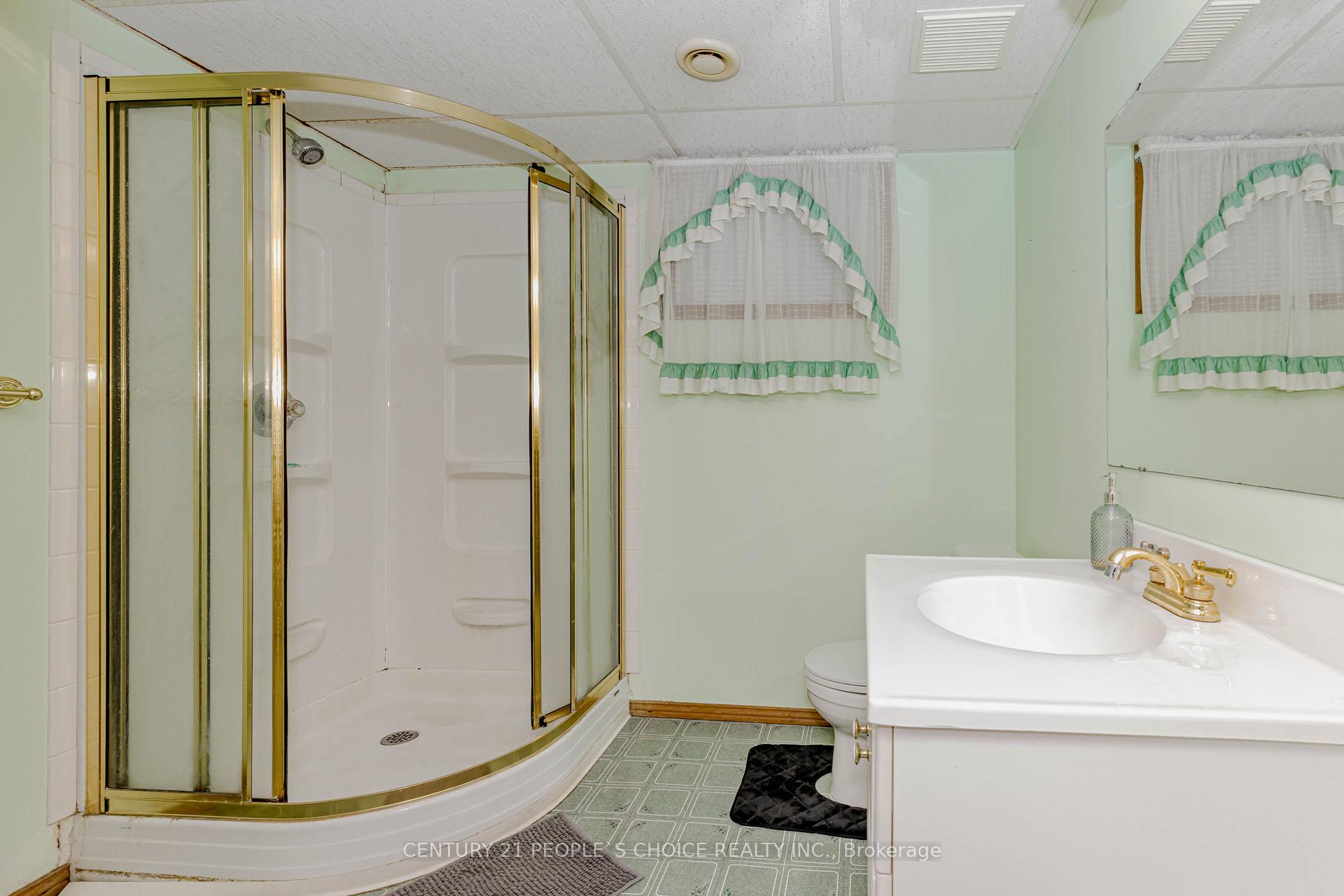 Photo 45 of 20 Normajean Avenue, Hamilton, Eleanor — HOMEH