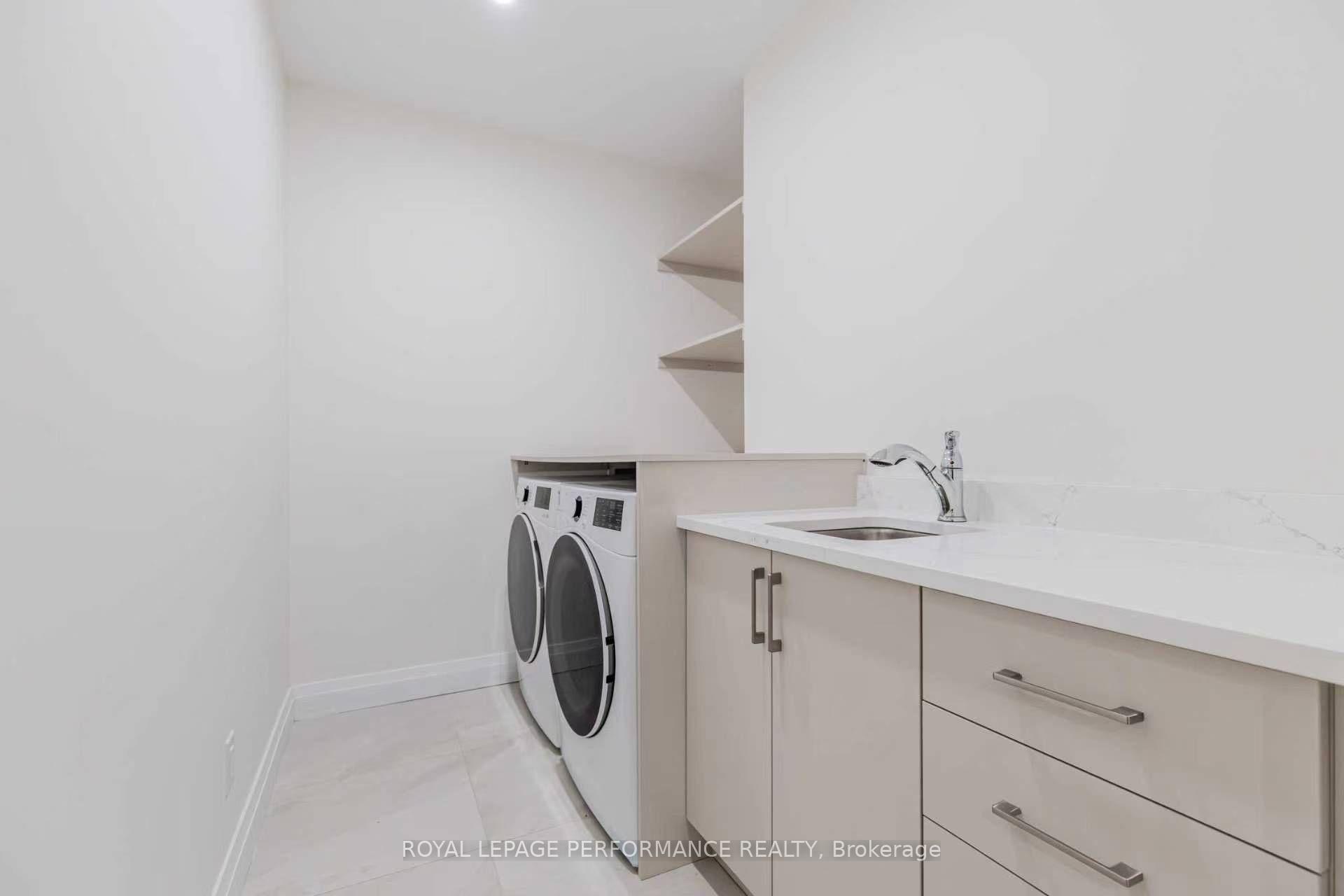 Photo 21 of Unit Unit B, 819 Aaron Avenue, Ottawa, McKellar Heights/Glabar Park — HOMEH
