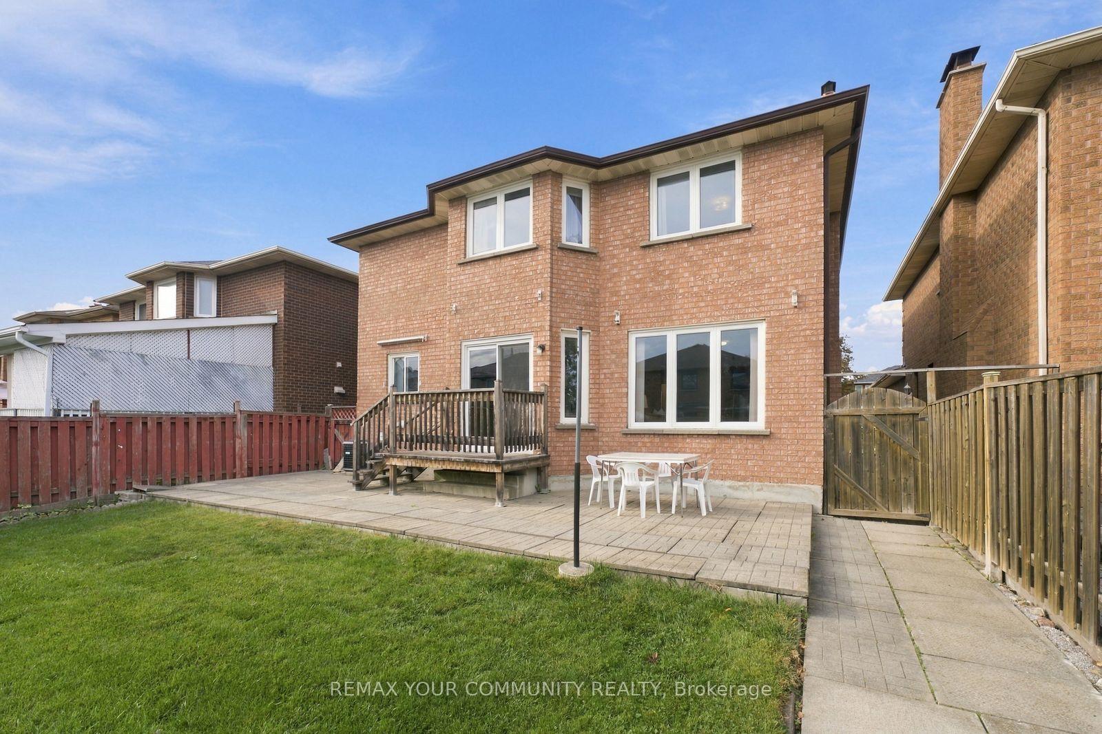 Photo 43 of 49 Trevor Street, Vaughan, East Woodbridge — HOMEH
