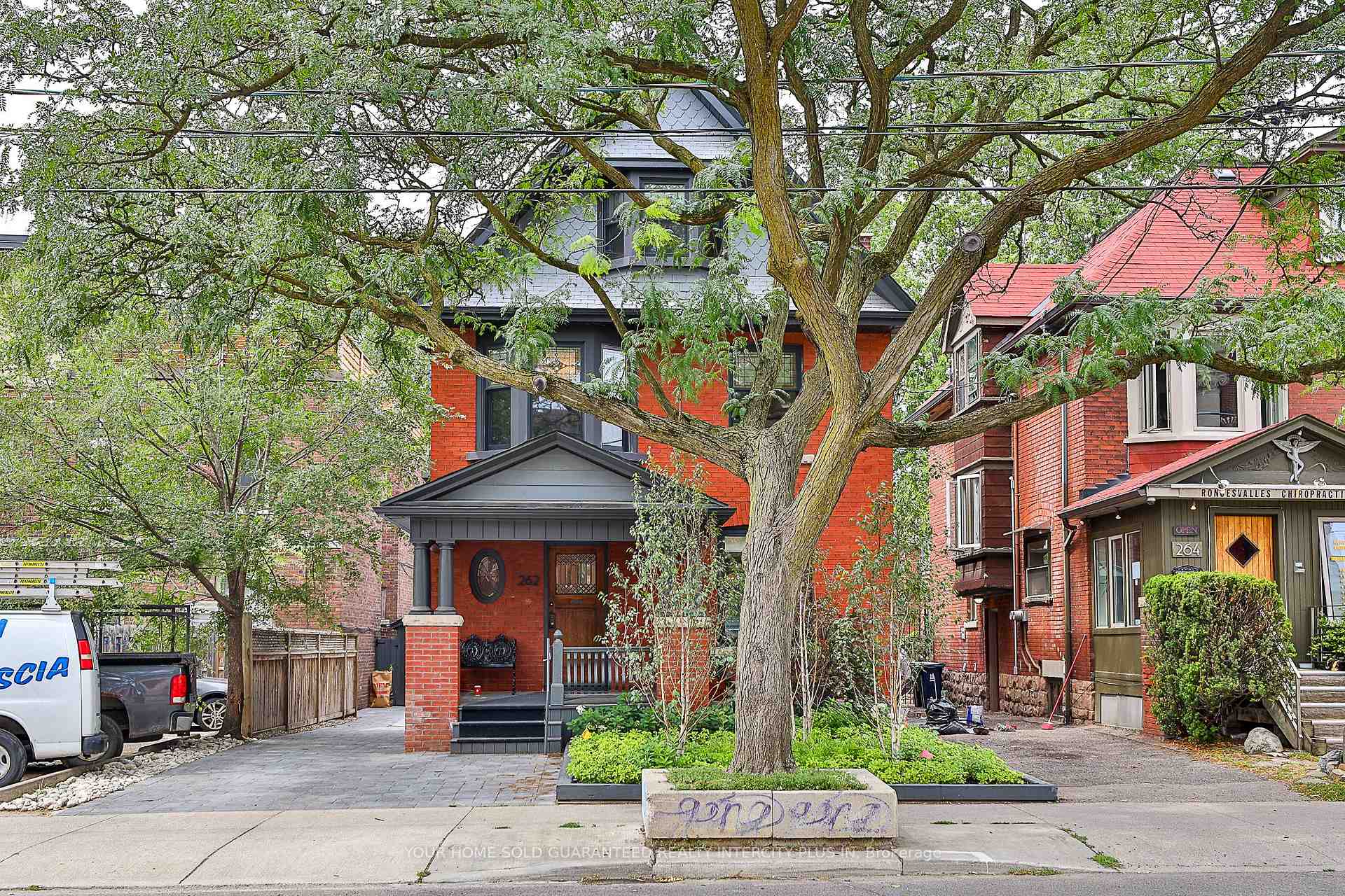 Photo 1 of 262 Roncesvalles Avenue, Toronto, High Park-Swansea — HOMEH