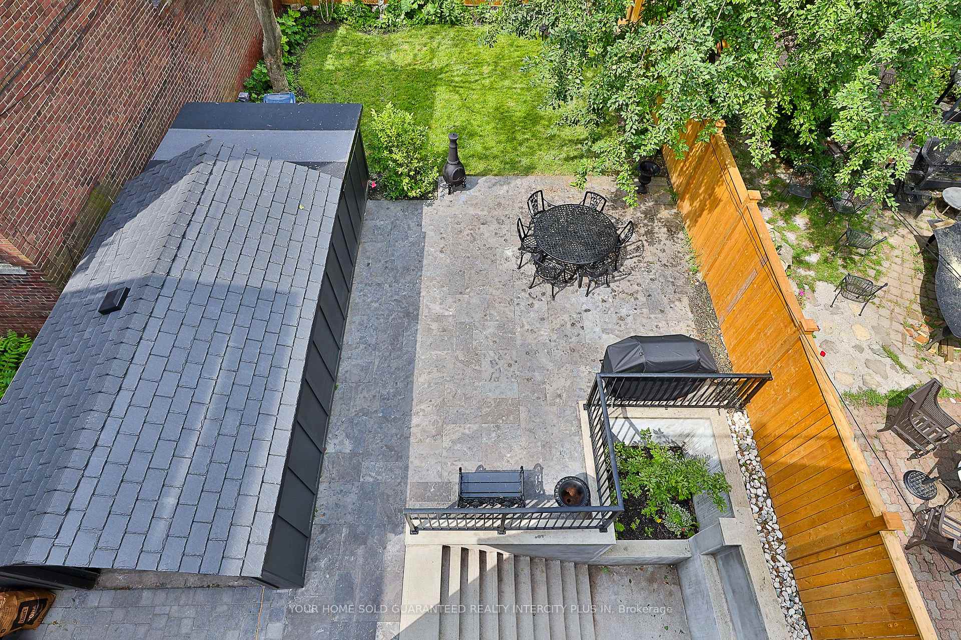 Photo 22 of 262 Roncesvalles Avenue, Toronto, High Park-Swansea — HOMEH