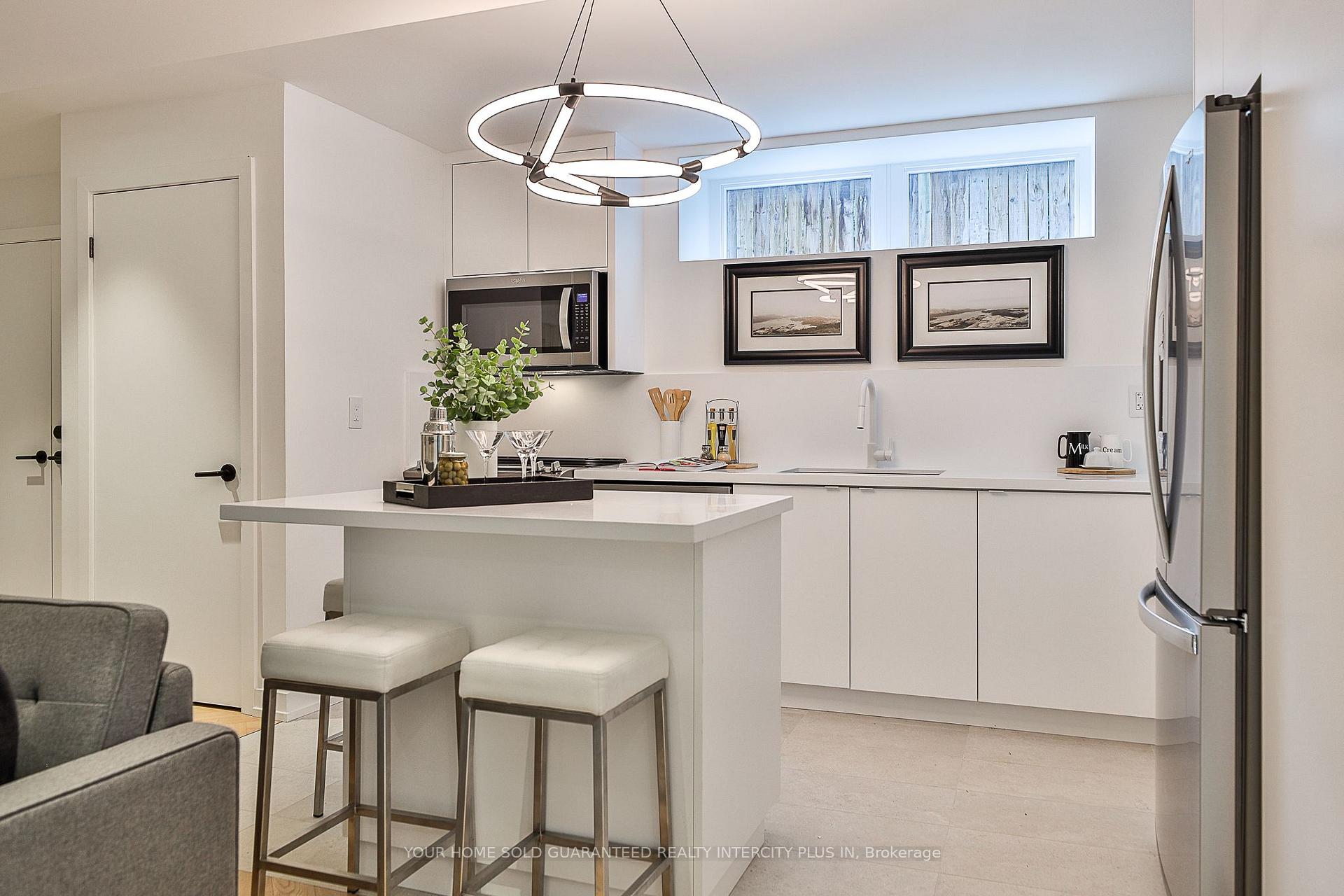 Photo 39 of 262 Roncesvalles Avenue, Toronto, High Park-Swansea — HOMEH