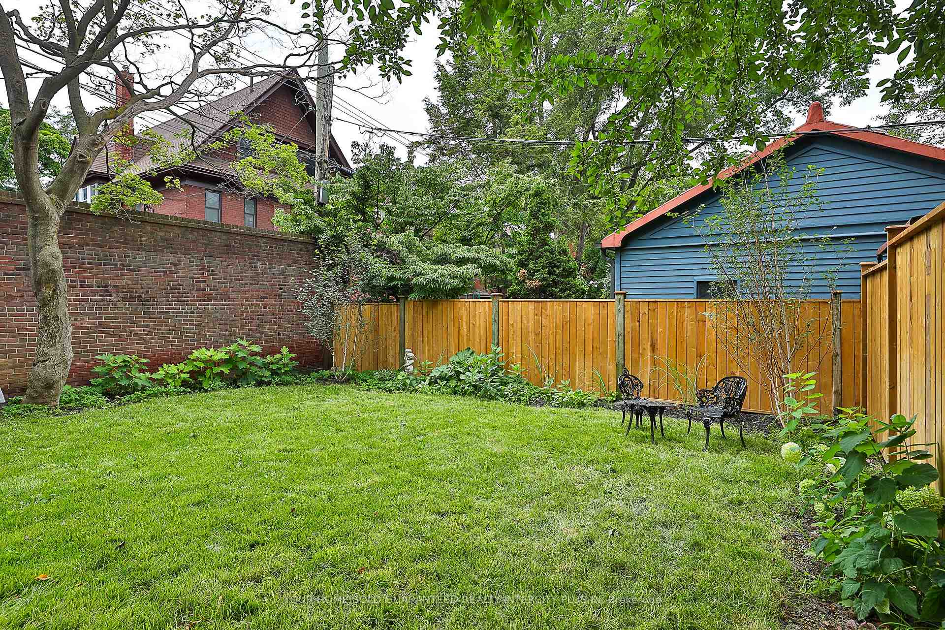 Photo 47 of 262 Roncesvalles Avenue, Toronto, High Park-Swansea — HOMEH