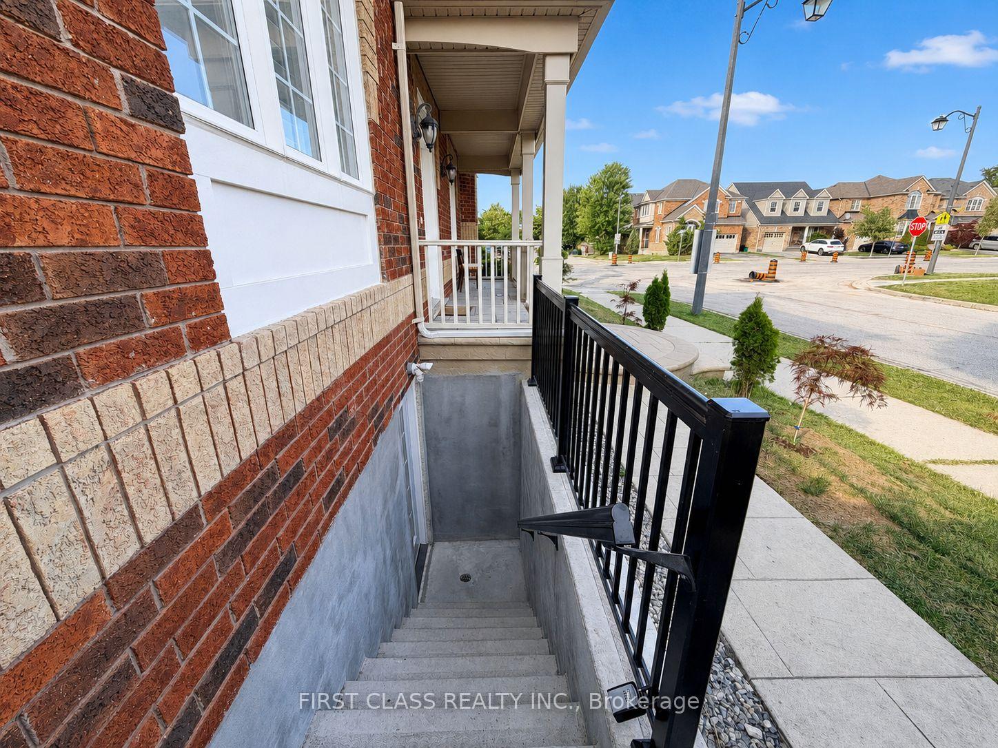 Photo 3 of Unit Bsmt, 720 Savoline Boulevard, Milton, Harrison — HOMEH