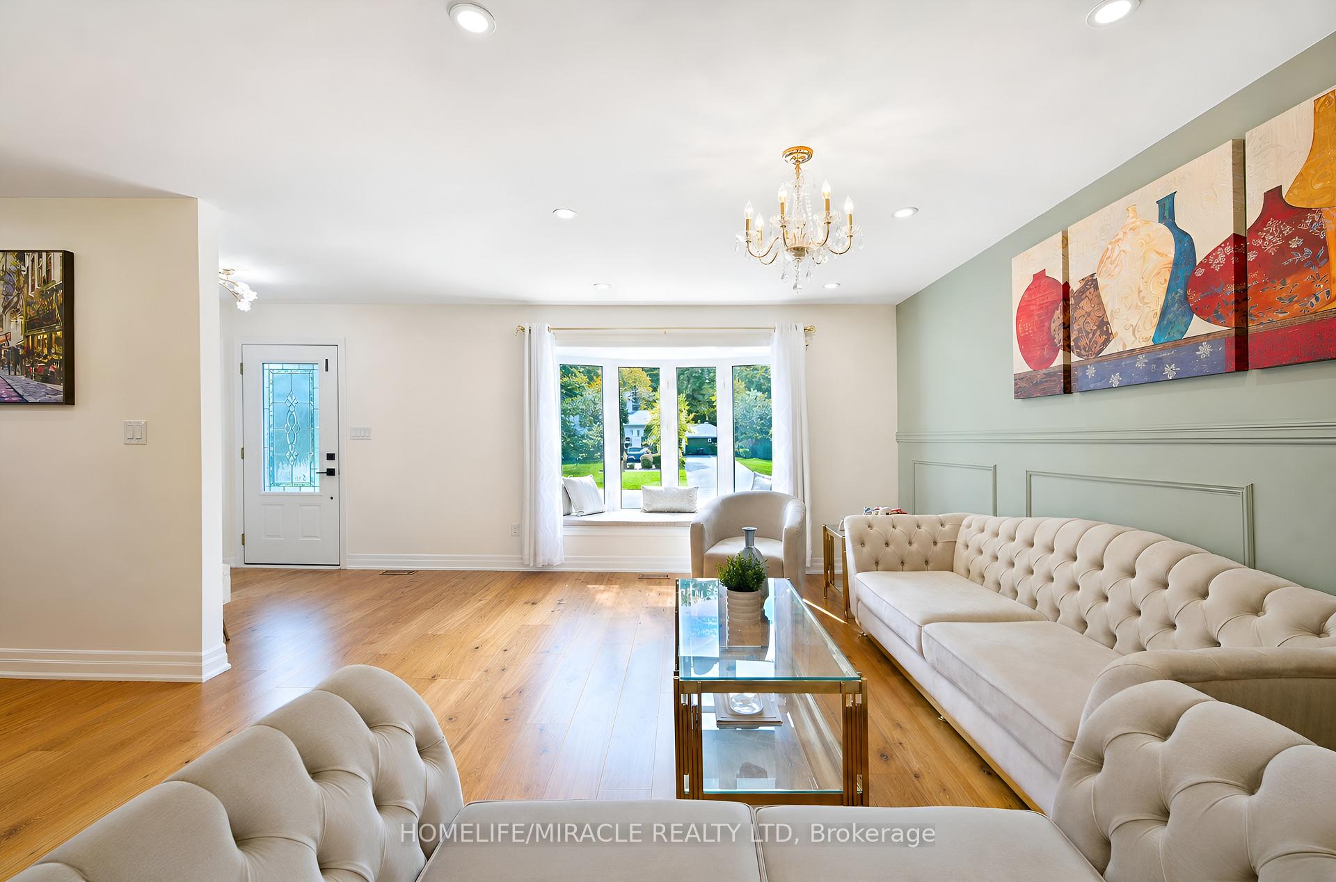Photo 6 of 29 Holmes Drive, Caledon, Mono Mills — HOMEH