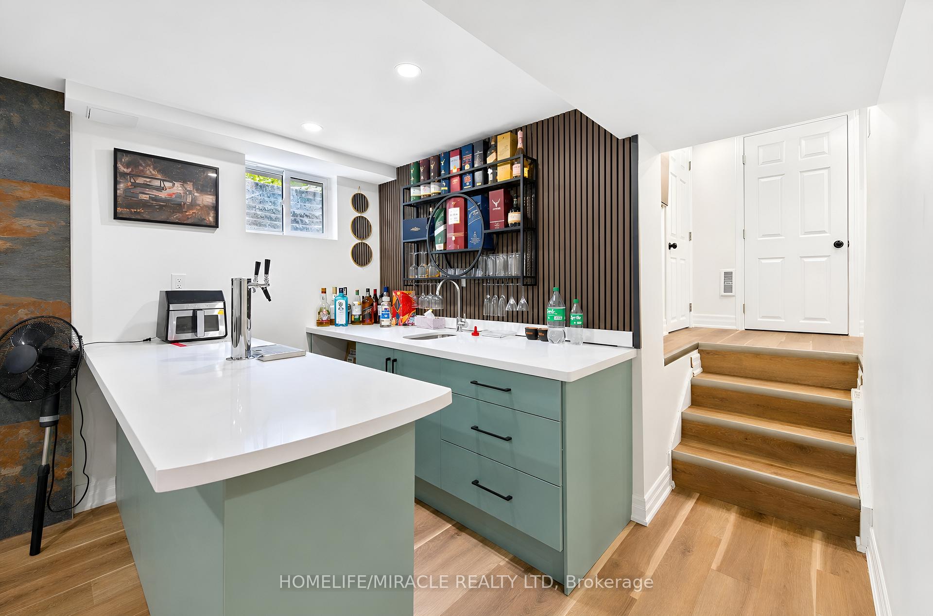 Photo 38 of 29 Holmes Drive, Caledon, Mono Mills — HOMEH