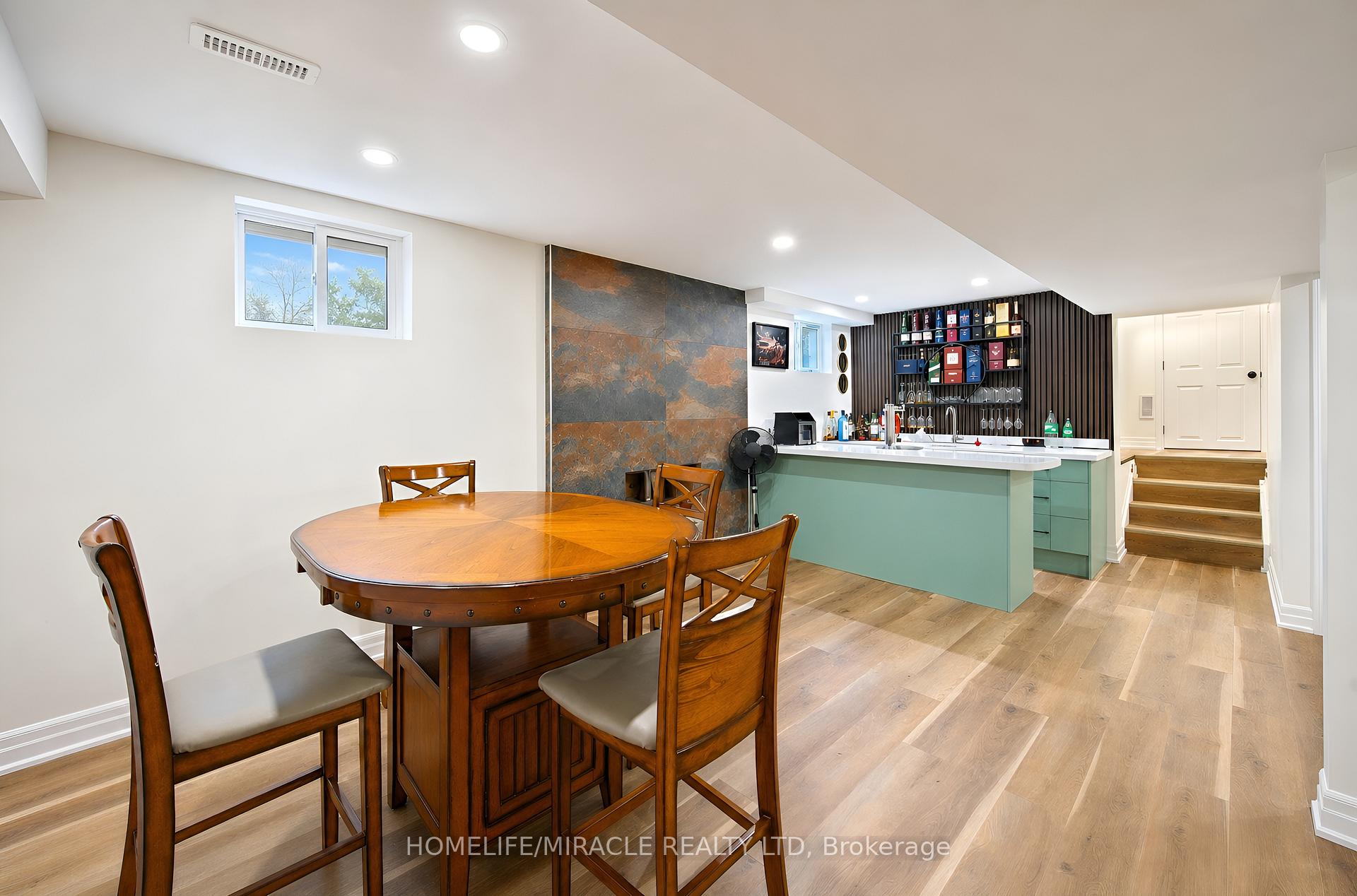 Photo 42 of 29 Holmes Drive, Caledon, Mono Mills — HOMEH