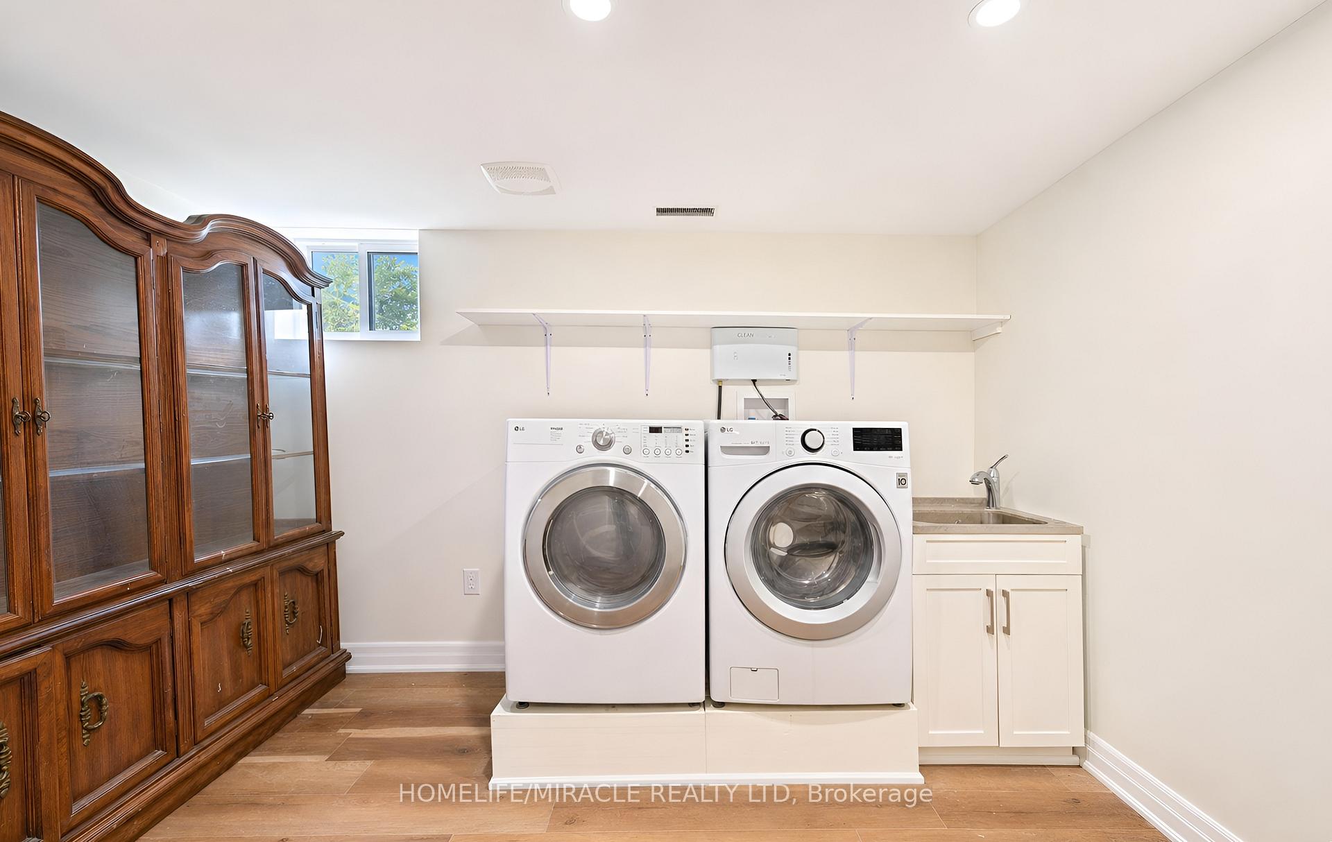 Photo 46 of 29 Holmes Drive, Caledon, Mono Mills — HOMEH