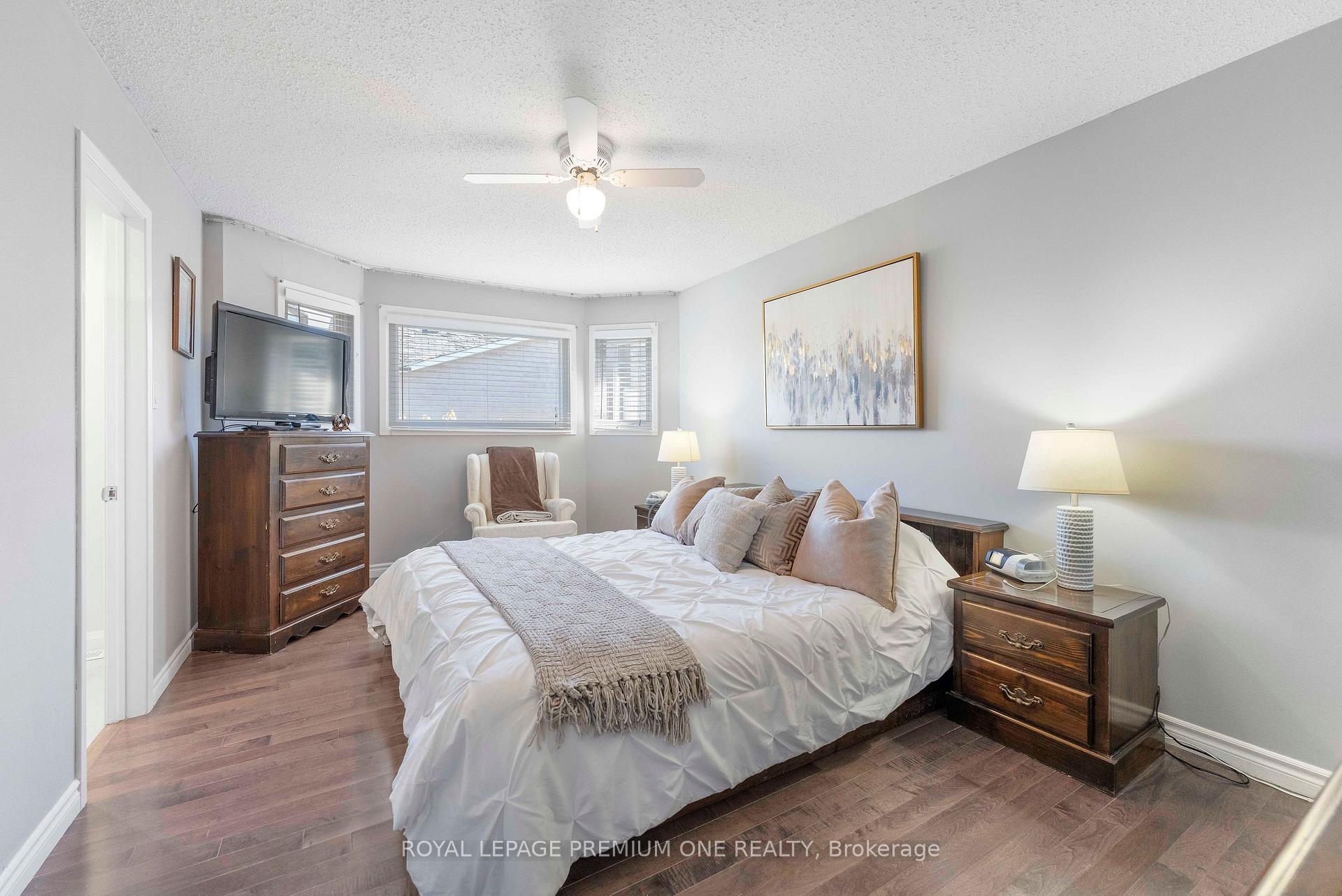 Photo 42 of 25 Sir Lancelot Court, Caledon, Bolton East — HOMEH