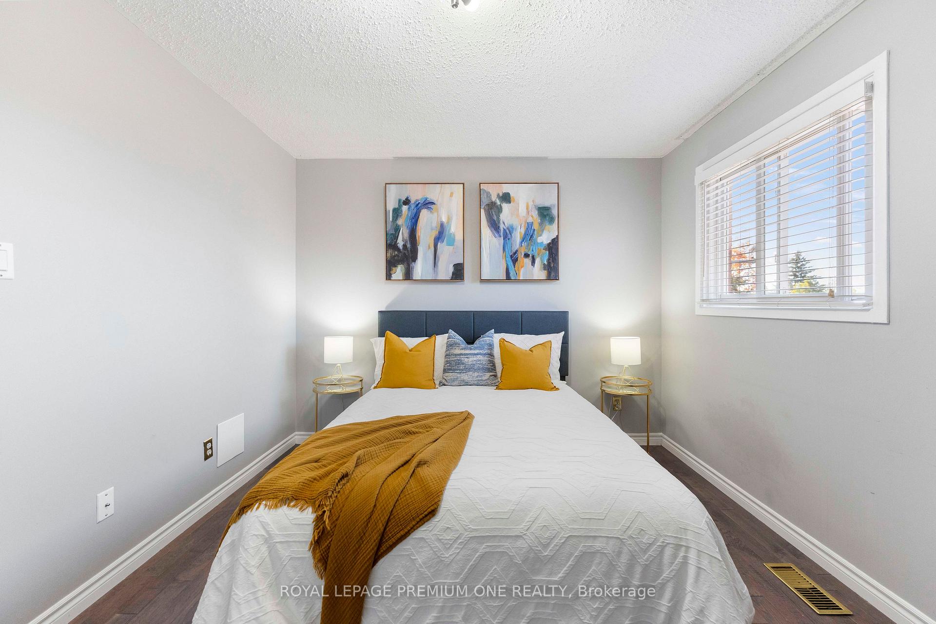 Photo 56 of 25 Sir Lancelot Court, Caledon, Bolton East — HOMEH
