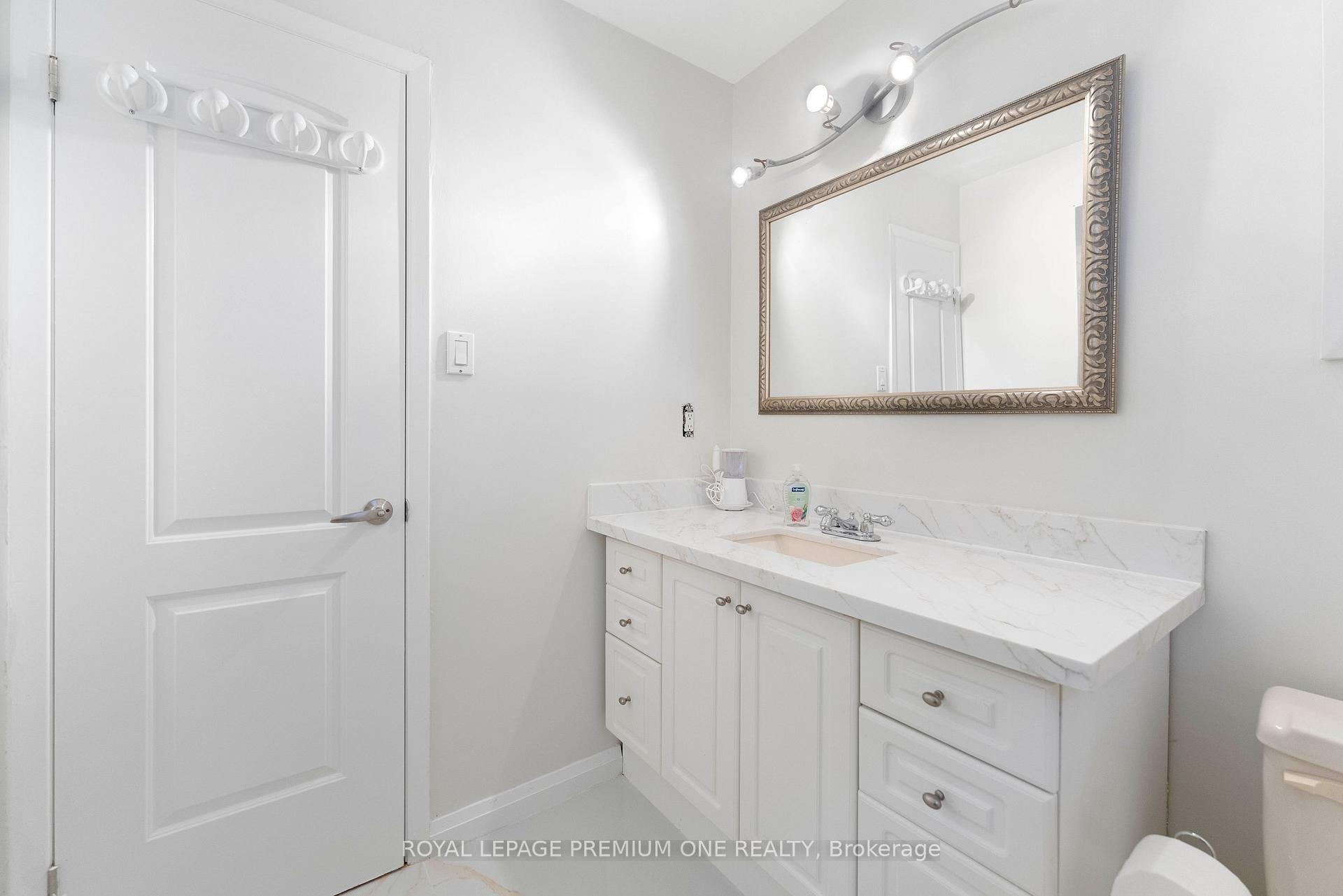 Photo 62 of 25 Sir Lancelot Court, Caledon, Bolton East — HOMEH