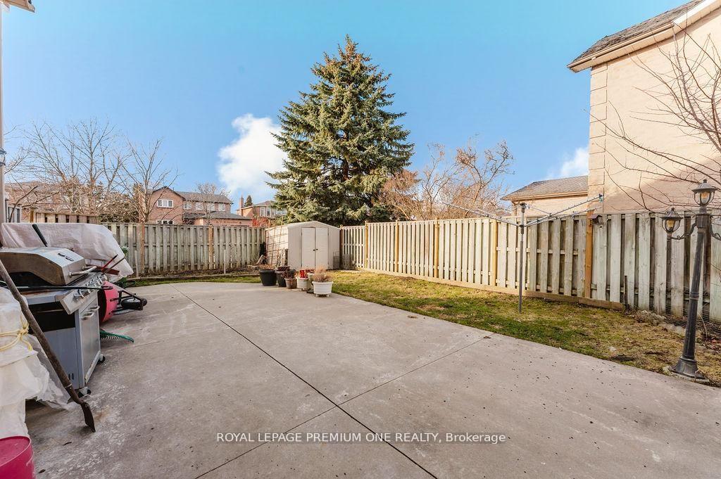 Photo 96 of 25 Sir Lancelot Court, Caledon, Bolton East — HOMEH