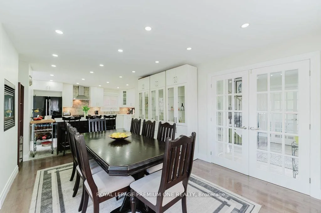 Photo 24 of 25 Sir Lancelot Court, Caledon, Bolton East — HOMEH