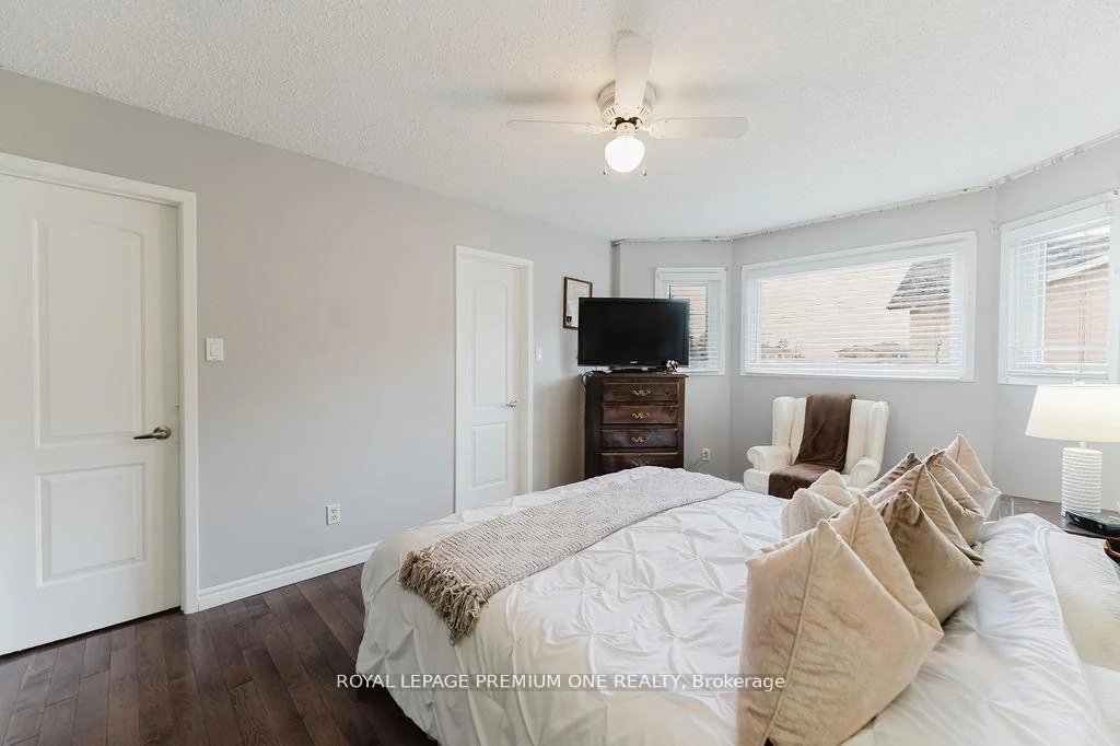 Photo 47 of 25 Sir Lancelot Court, Caledon, Bolton East — HOMEH