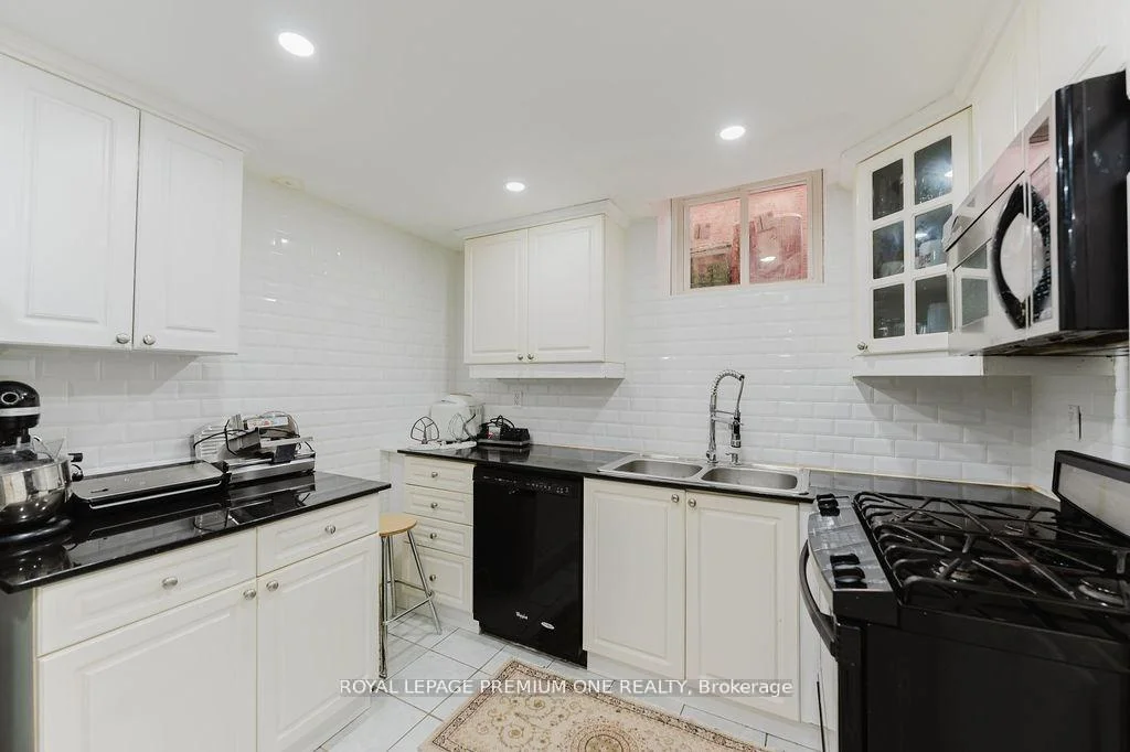 Photo 82 of 25 Sir Lancelot Court, Caledon, Bolton East — HOMEH