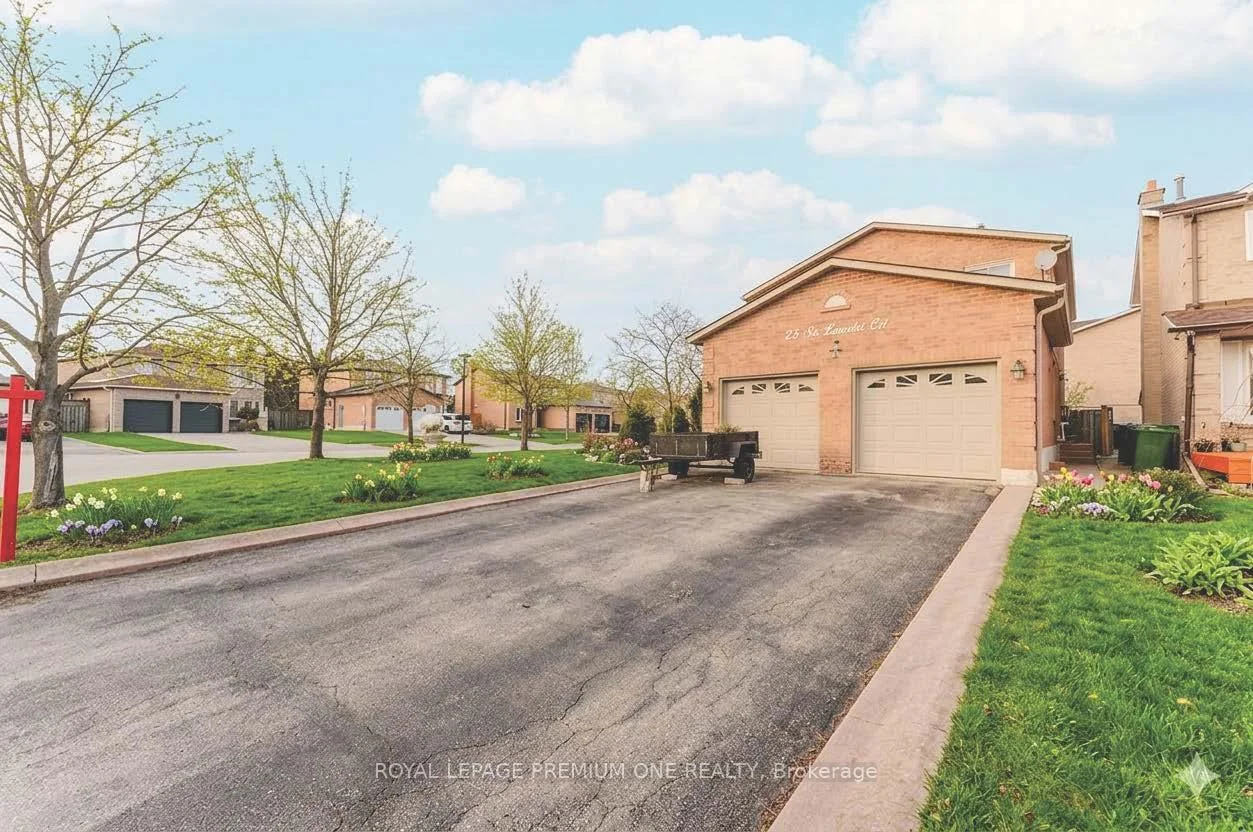 Photo 94 of 25 Sir Lancelot Court, Caledon, Bolton East — HOMEH