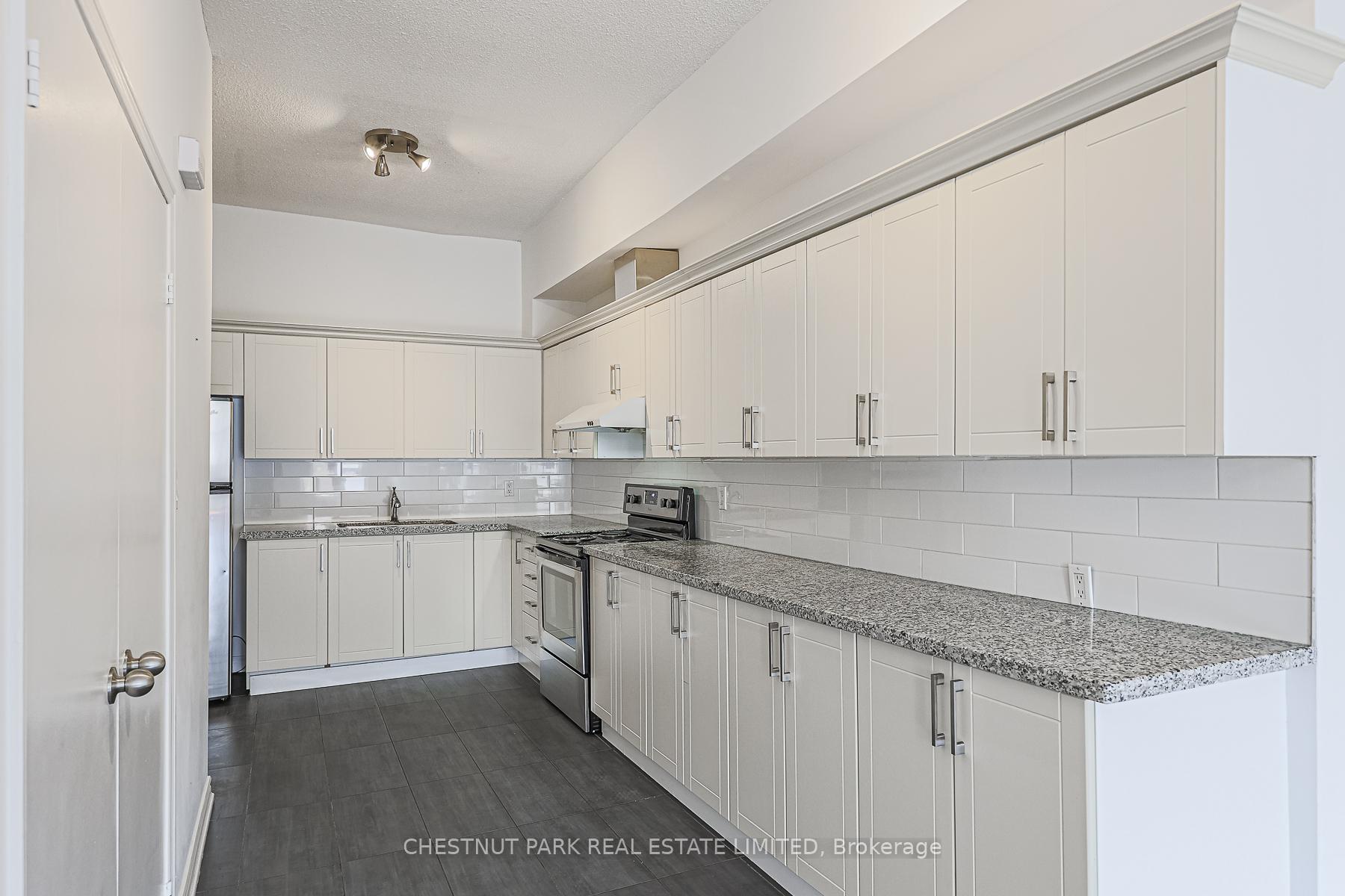 Photo 10 of Unit #1, 650A Queen Street W, Toronto, Trinity-Bellwoods — HOMEH