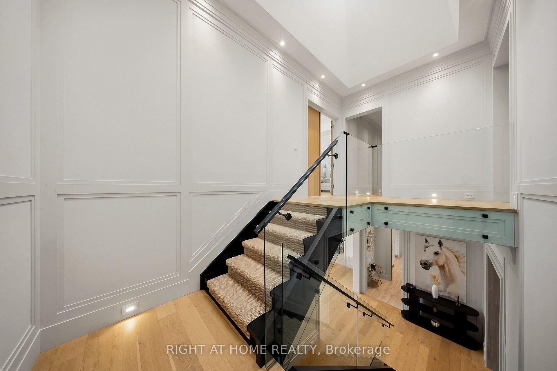 Photo 35 of 125 Clearview Heights, King, King City — HOMEH