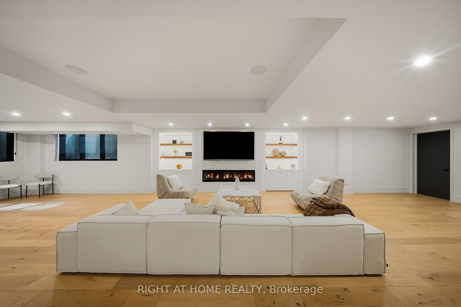 Photo 54 of 125 Clearview Heights, King, King City — HOMEH