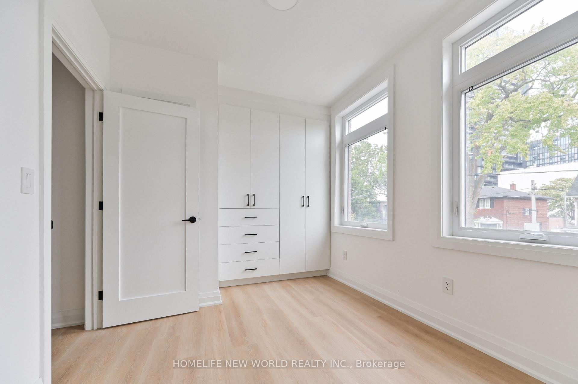 Photo 11 of 228 Emerson Ave, Toronto, Dovercourt-Wallace Emerson-Junction — HOMEH