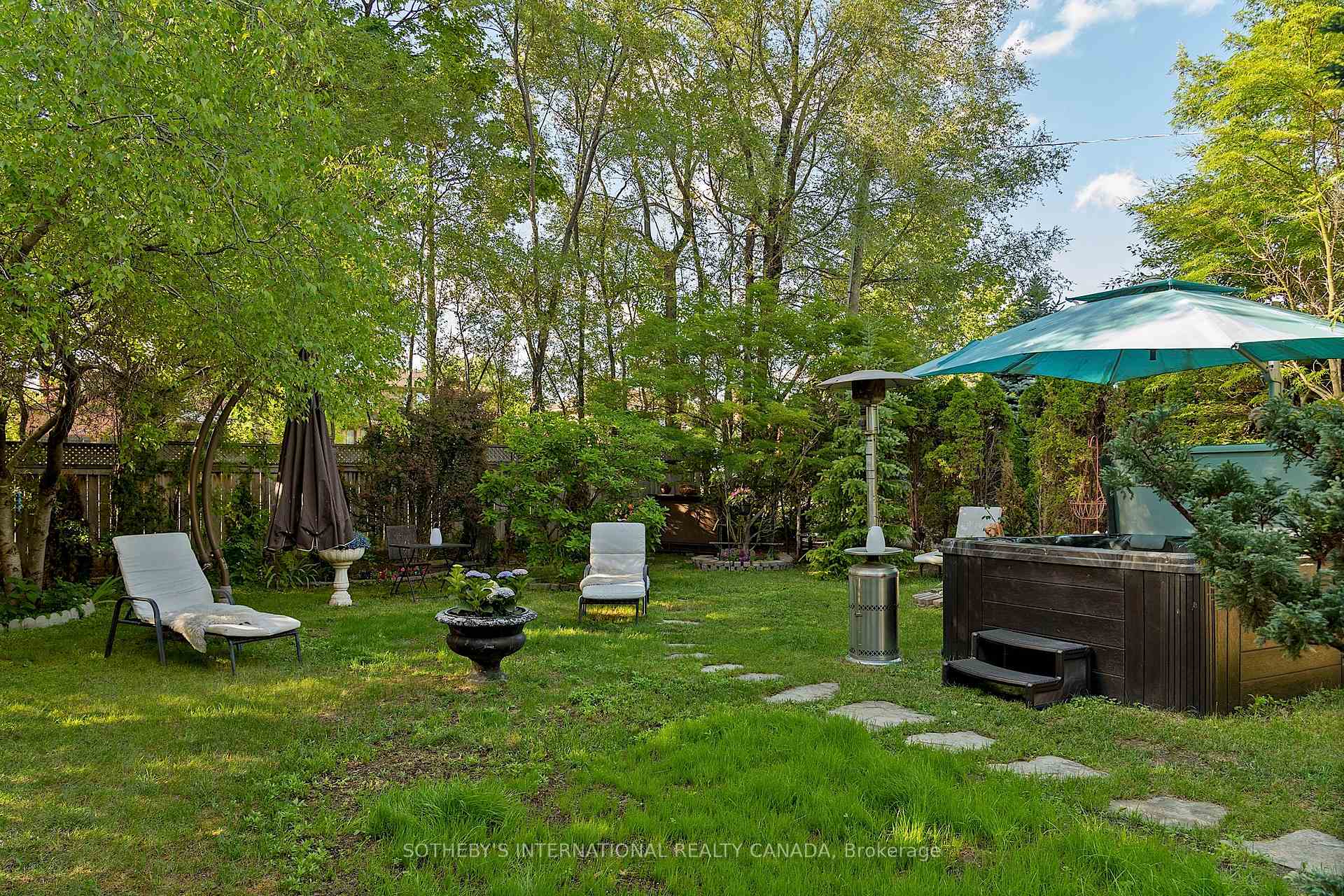 Photo 45 of 4009 Bloor Street W, Etobicoke, Islington-City Centre West — HOMEH