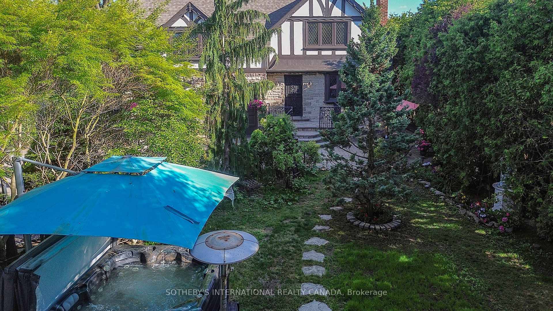 Photo 46 of 4009 Bloor Street W, Etobicoke, Islington-City Centre West — HOMEH