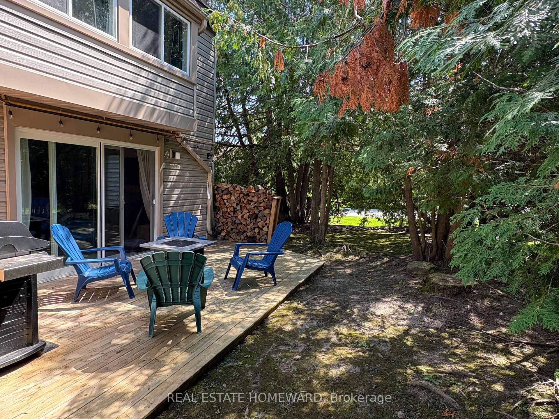 Photo 13 of 130 Escarpment Crescent, Collingwood — HOMEH