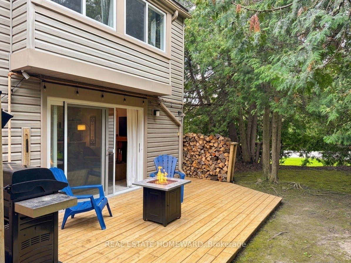 Photo 14 of 130 Escarpment Crescent, Collingwood — HOMEH