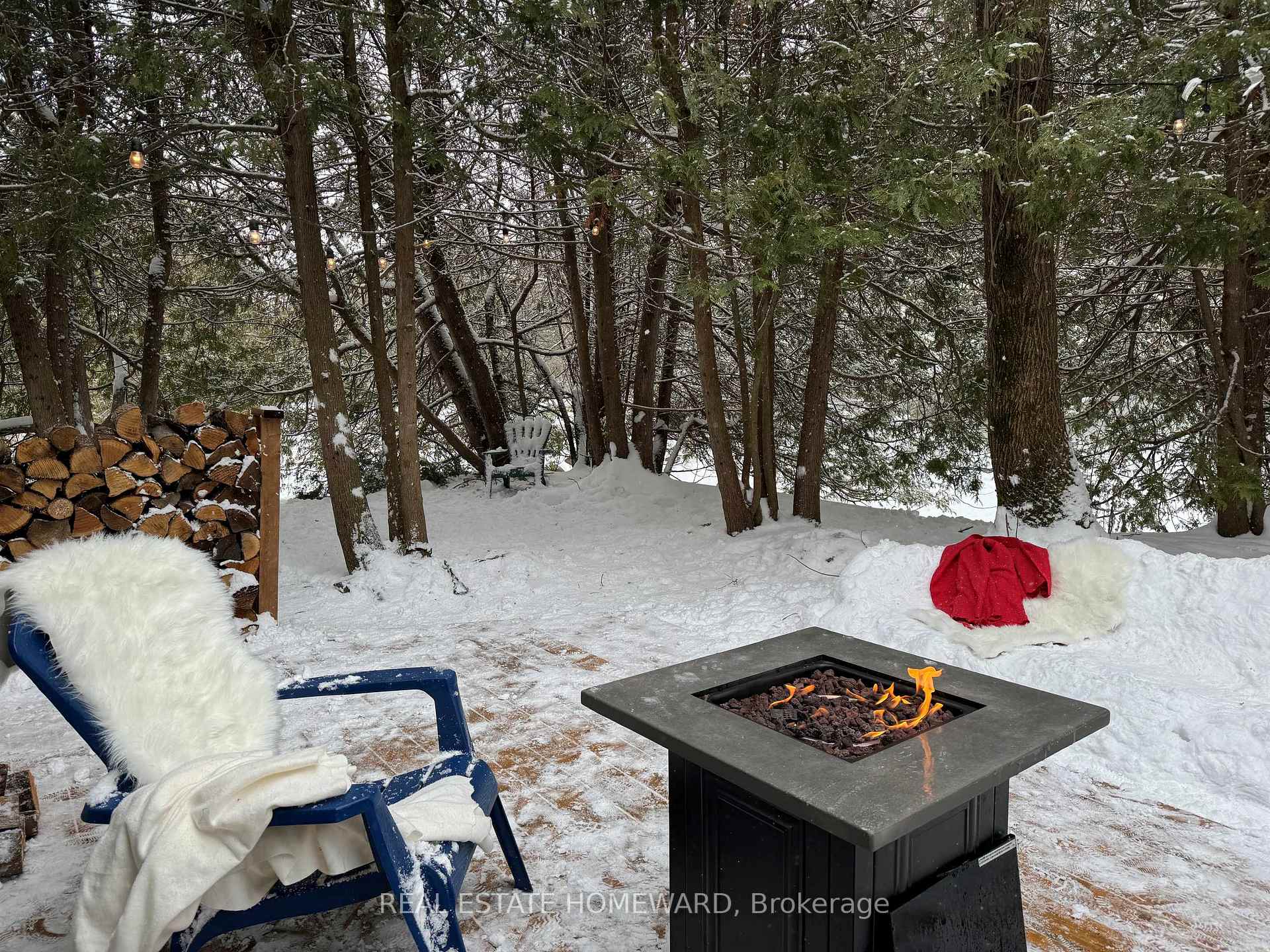 Photo 16 of 130 Escarpment Crescent, Collingwood — HOMEH