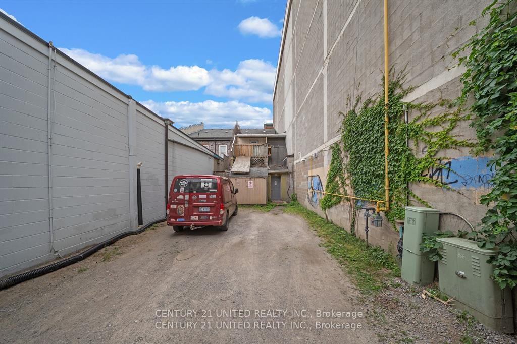 Photo 16 of 283 George Street N, Peterborough, Town Ward 3 — HOMEH