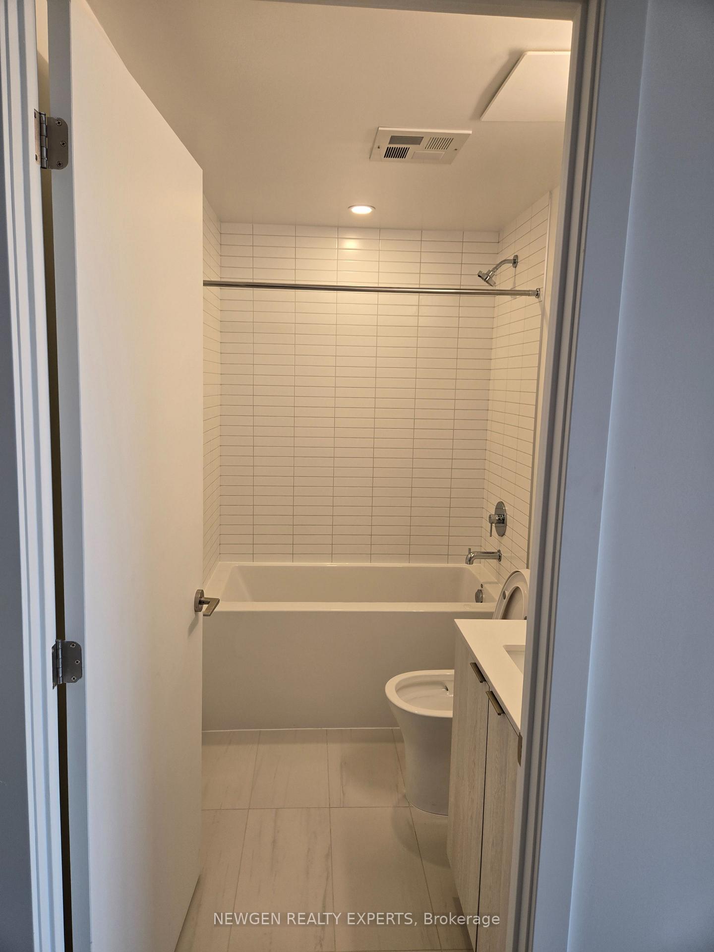 Photo 7 of Unit 907, 101 John Street N, Hamilton, Beasley — HOMEH